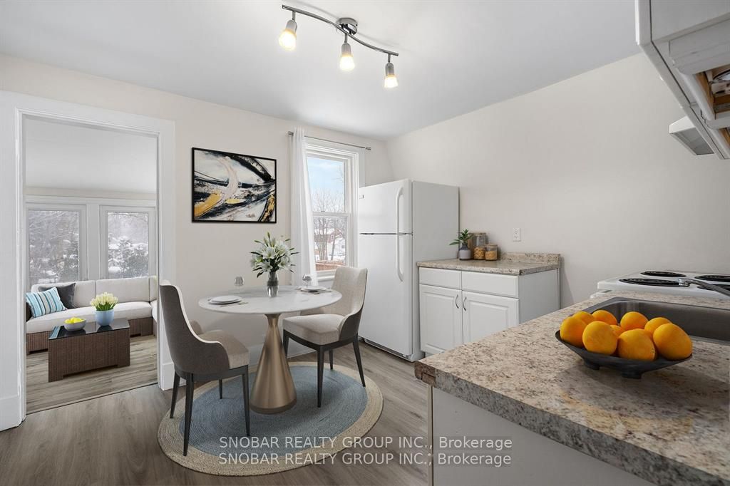 240 Dunlop Street W Property Photo 6