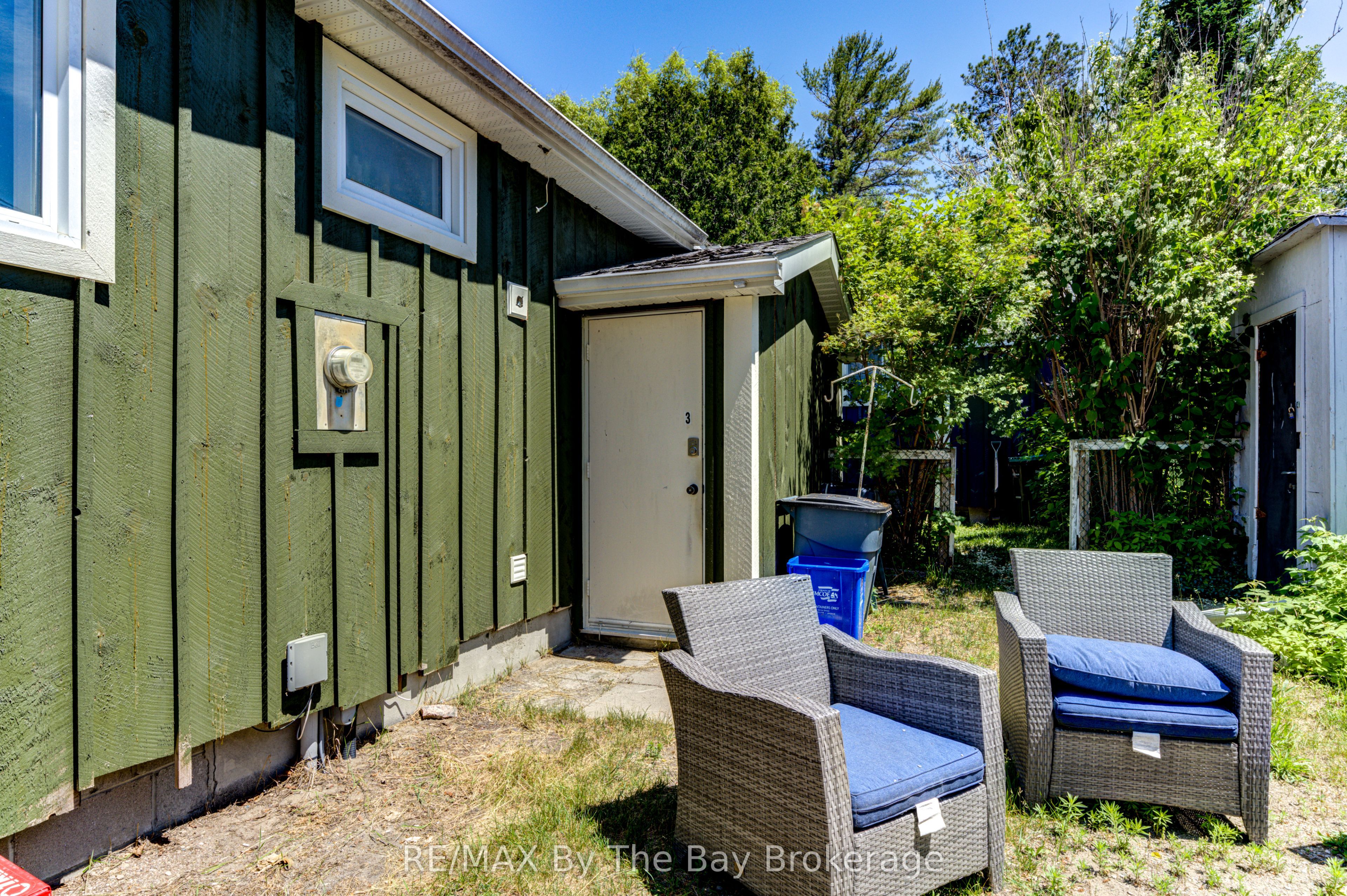 707 River Road Property Photo 2