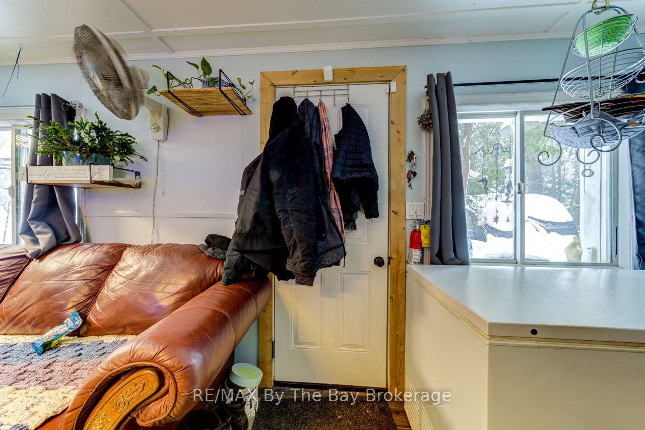 707 River Road Property Photo 13