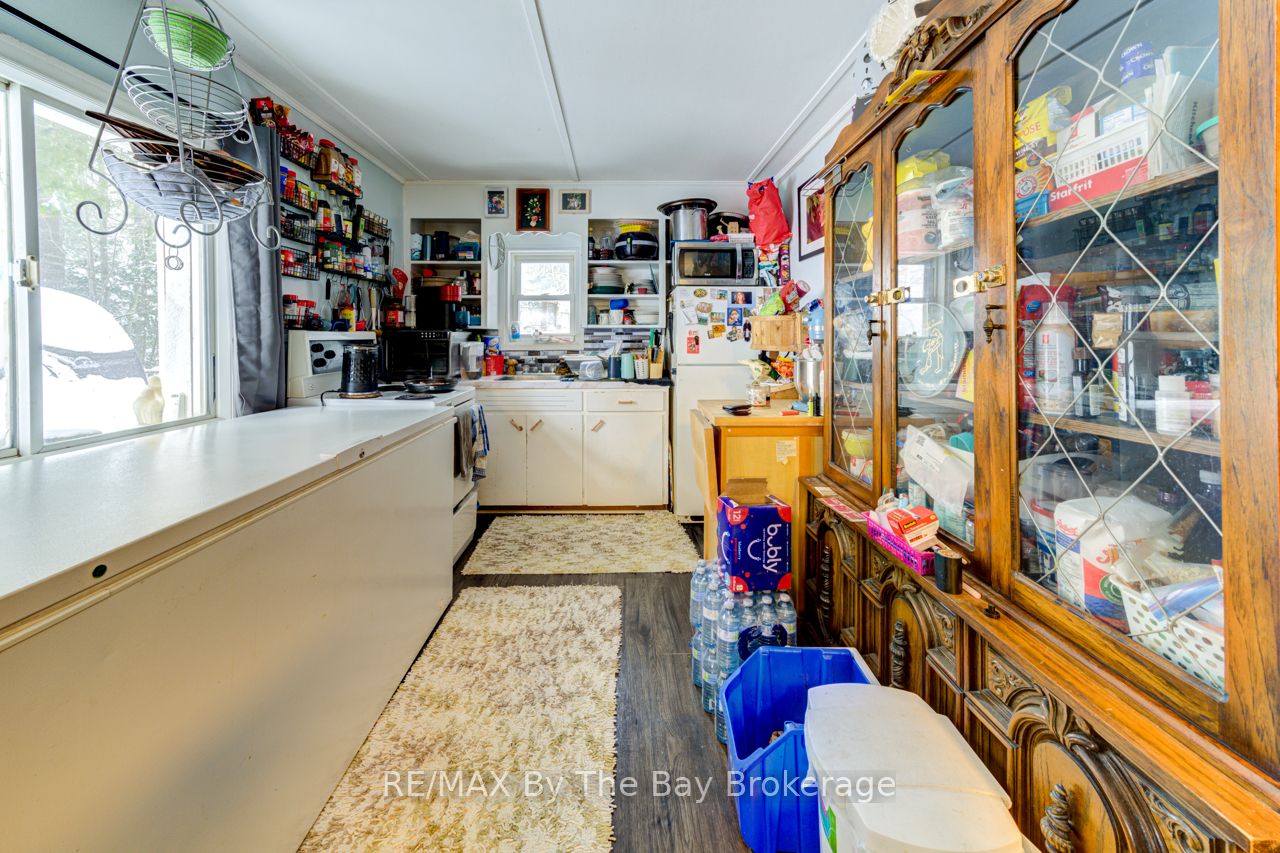 707 River Road Property Photo 16