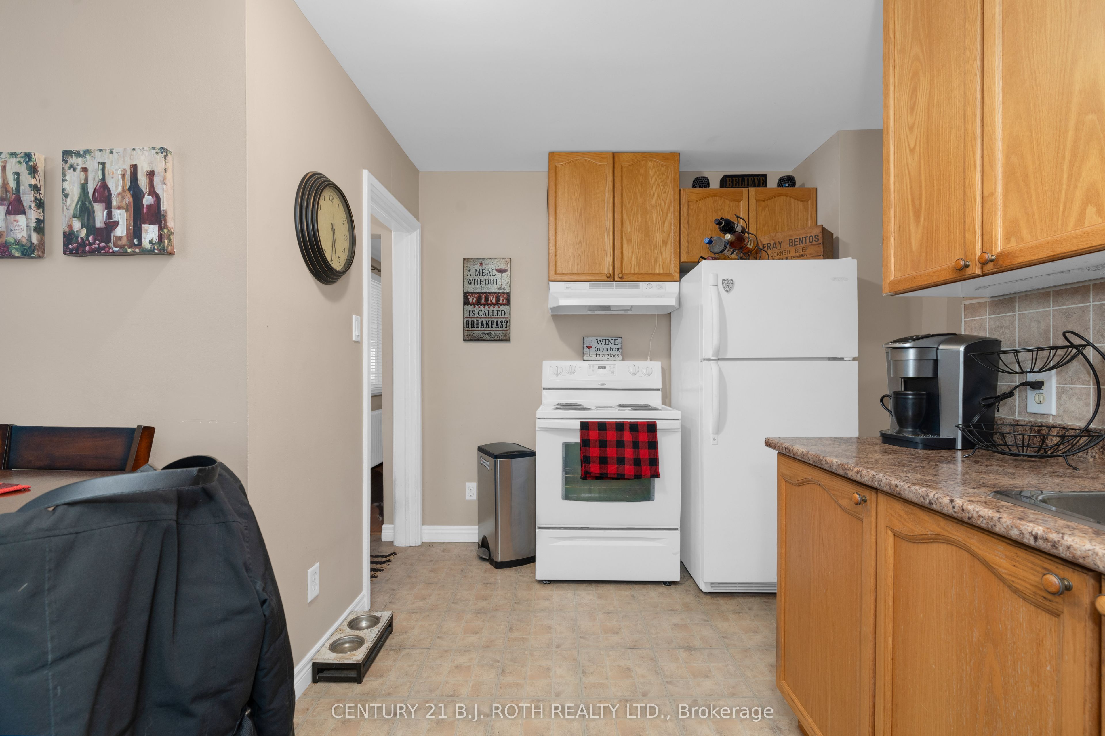 128 Berczy Street Property Photo 12