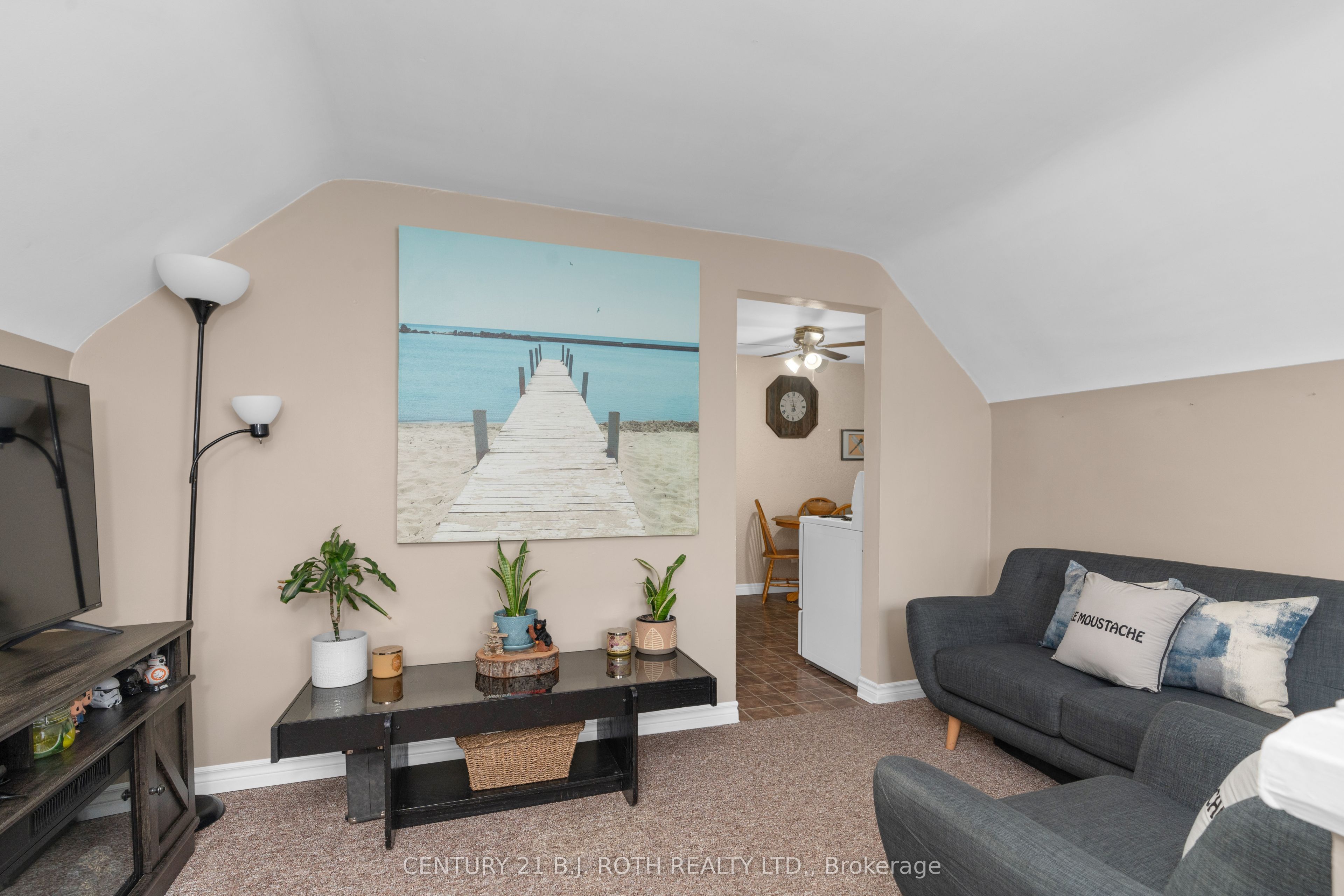128 Berczy Street Property Photo 23
