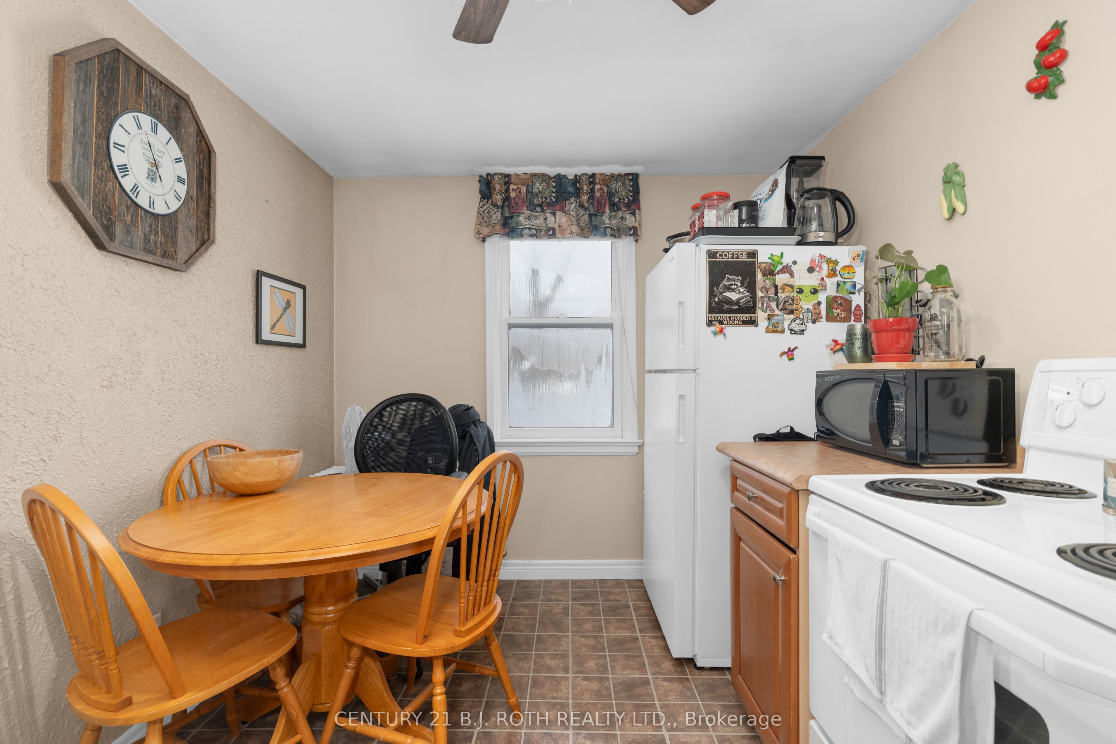 128 Berczy Street Property Photo 24
