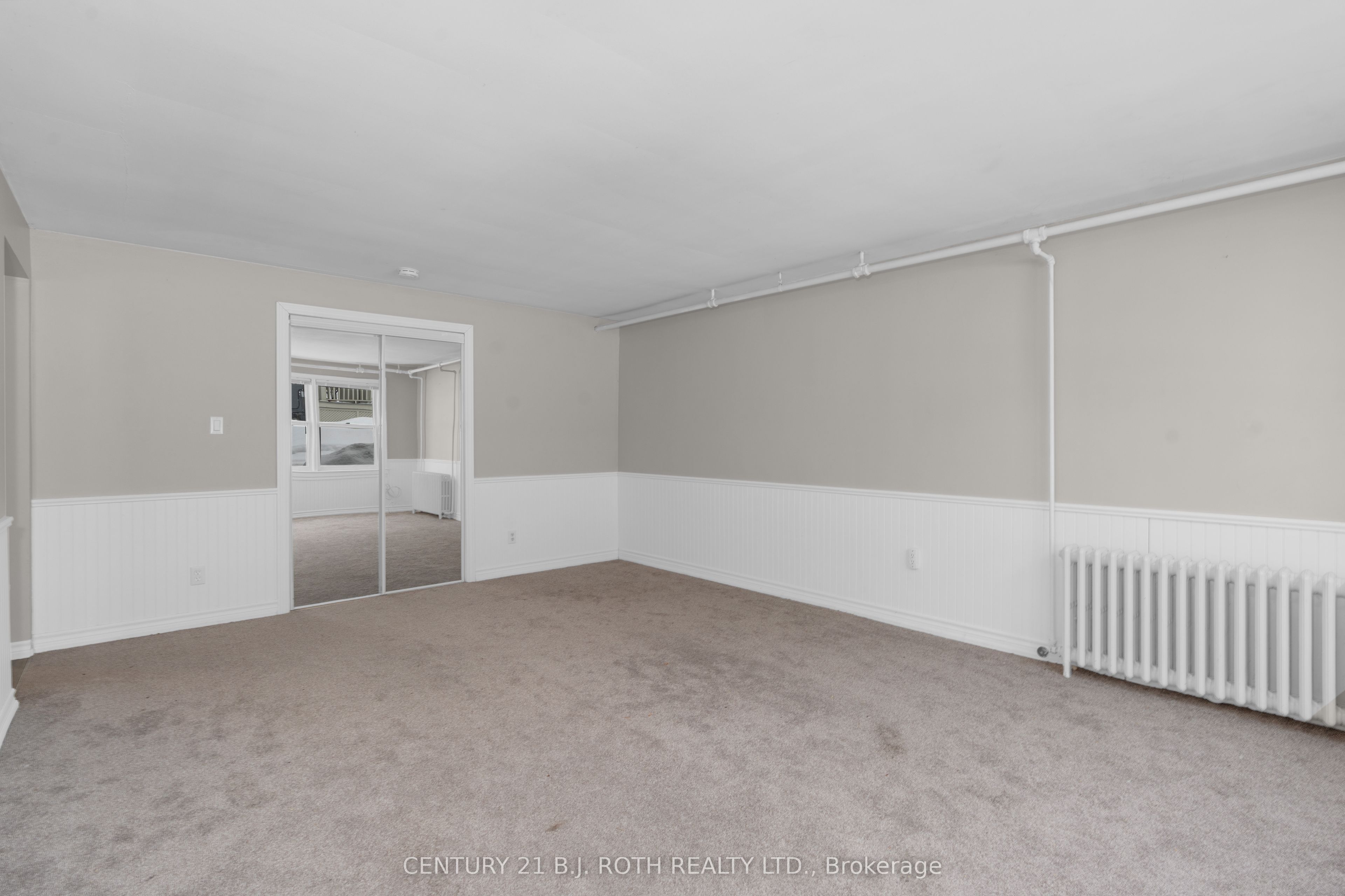 128 Berczy Street Property Photo 34