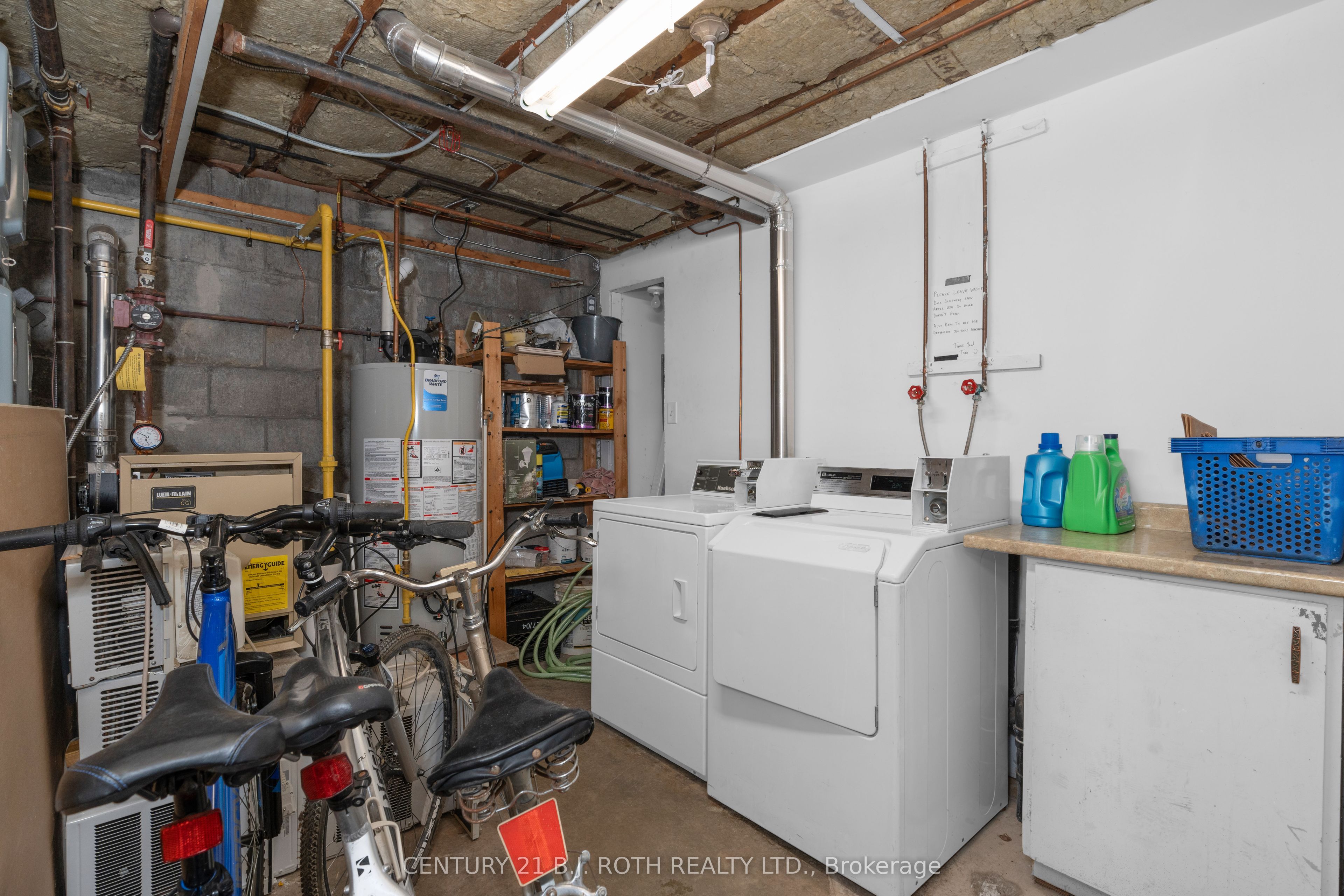 128 Berczy Street Property Photo 42