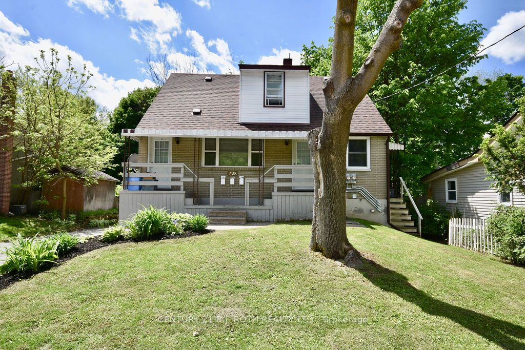 128 Berczy Street Property Photo 43
