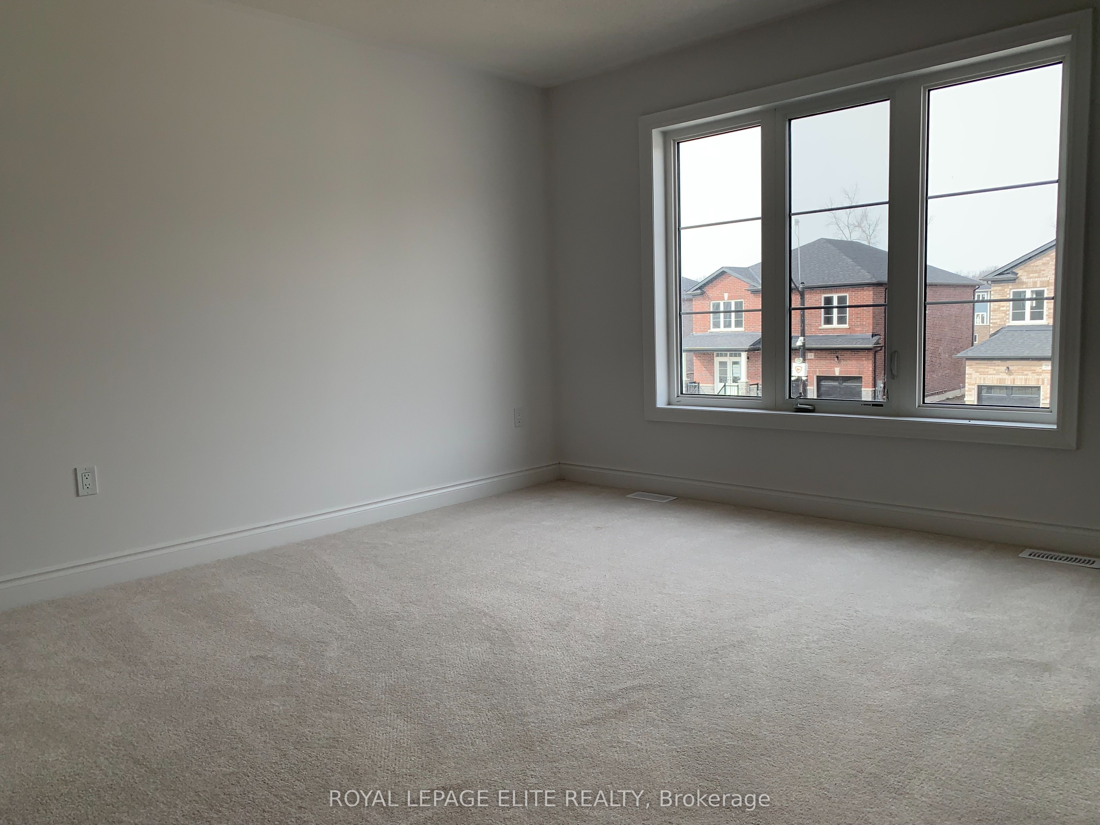 23 Amber Drive Property Photo 15