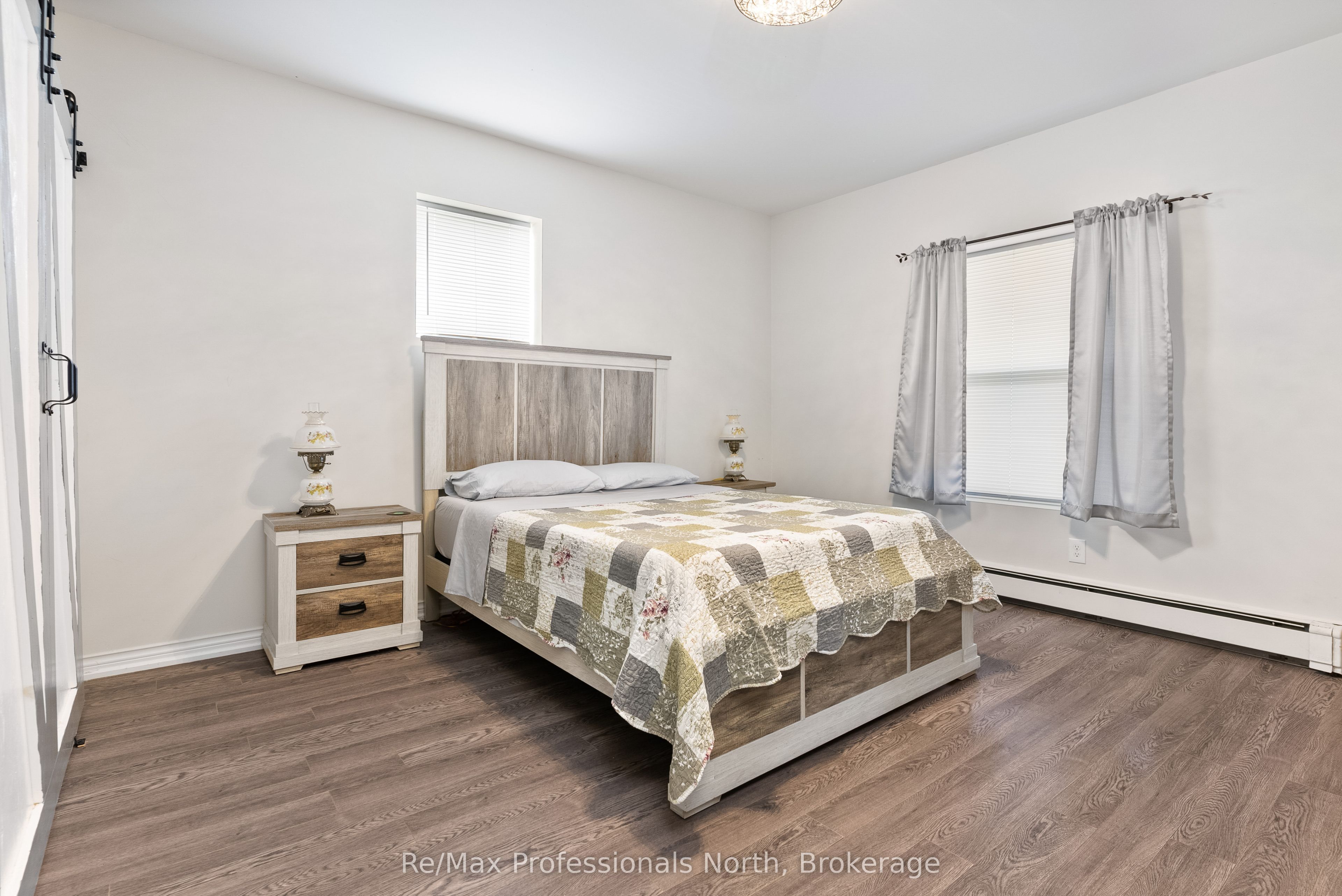 73 Coldwater St E Property Photo 18