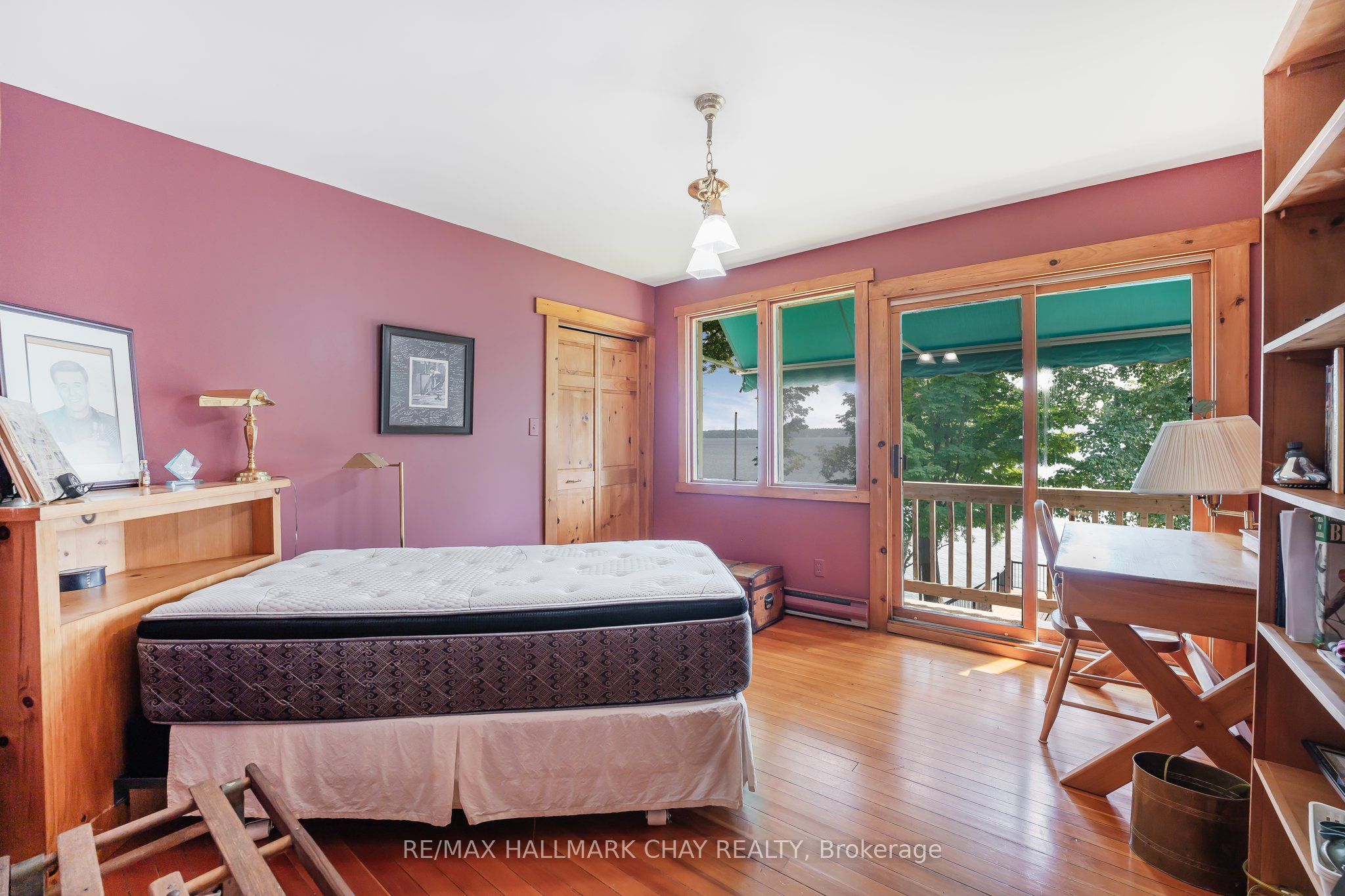 209 Bay Street Property Photo 22