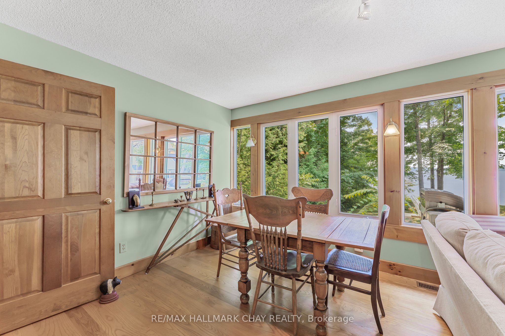 209 Bay Street Property Photo 43