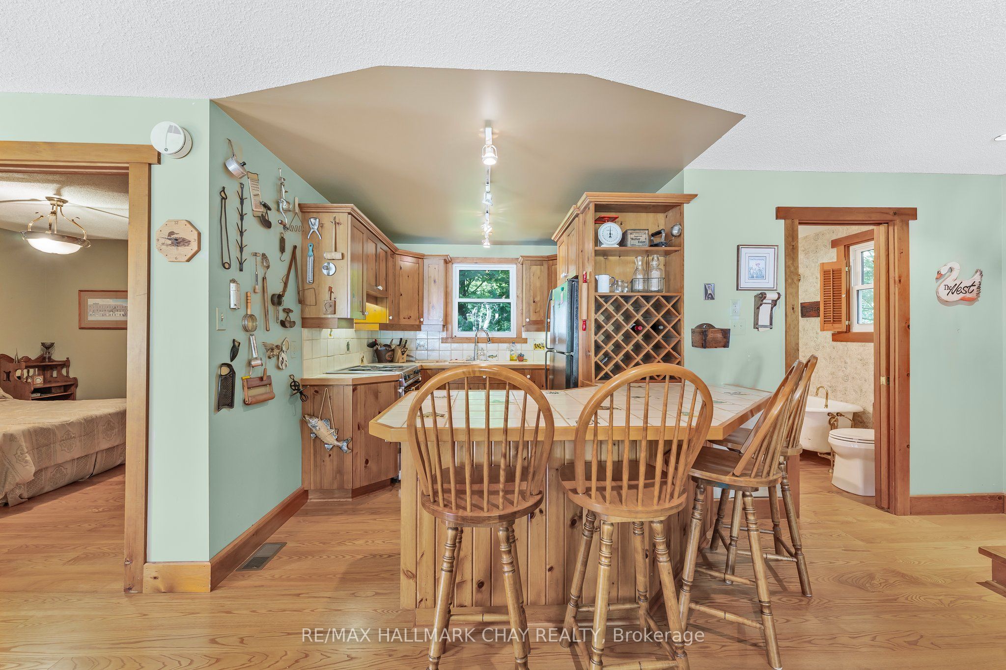 209 Bay Street Property Photo 44