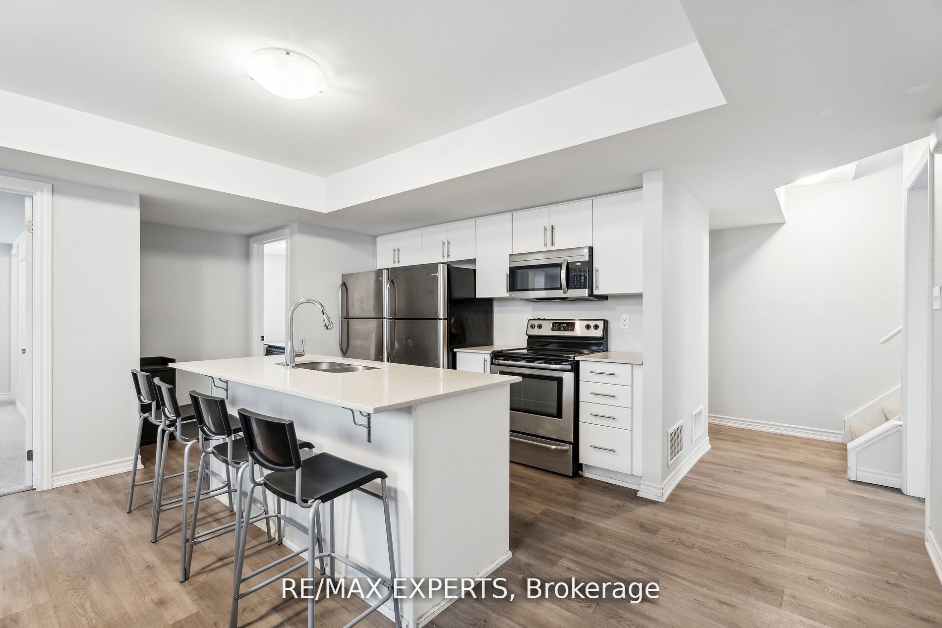 246 Penetanguishene Road 13 Property Photo 16