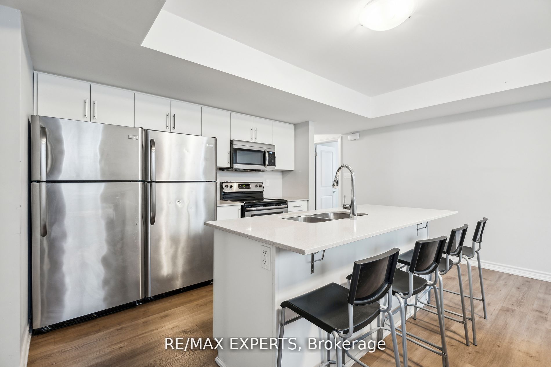 246 Penetanguishene Road 13 Property Photo 18