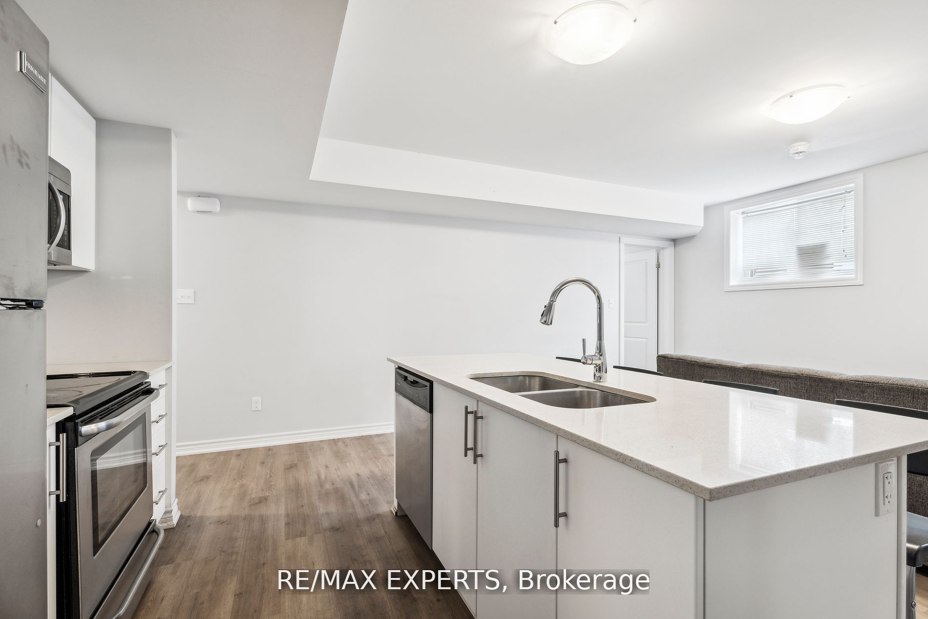 246 Penetanguishene Road 13 Property Photo 19