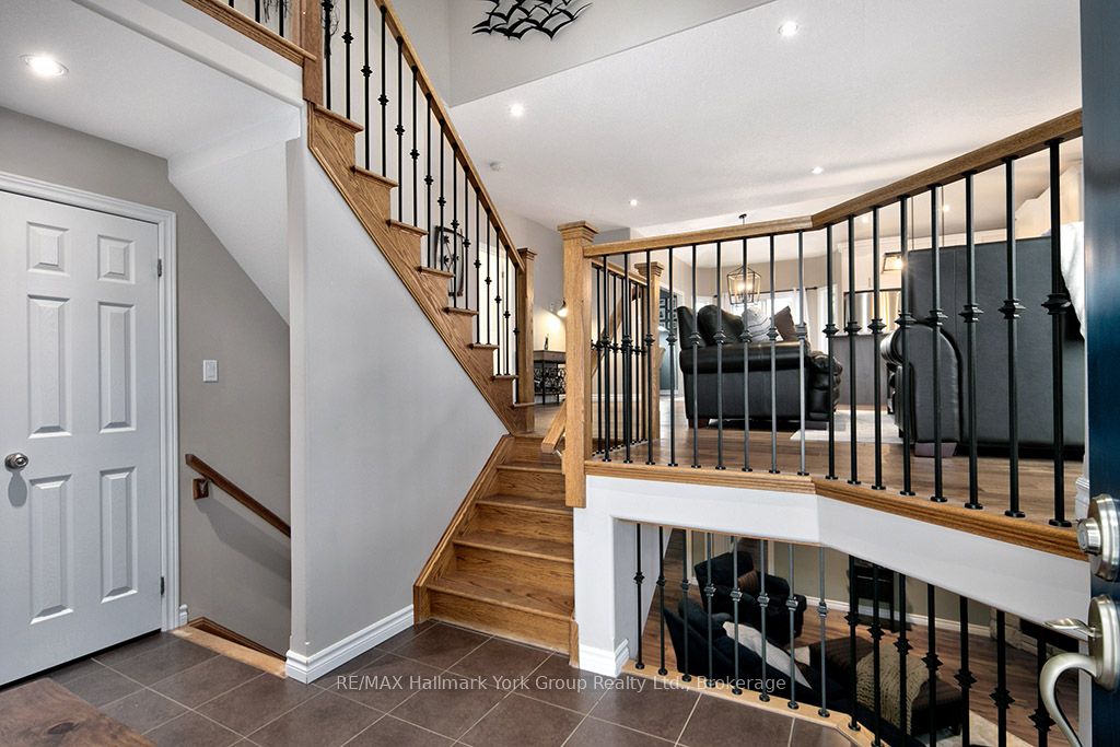 34 Davis Street Property Photo 6