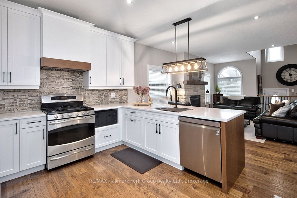 34 Davis Street Property Photo 11