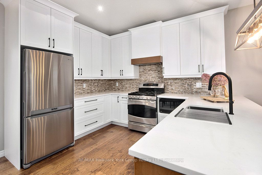 34 Davis Street Property Photo 12