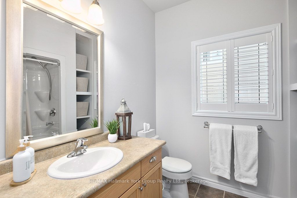 34 Davis Street Property Photo 30