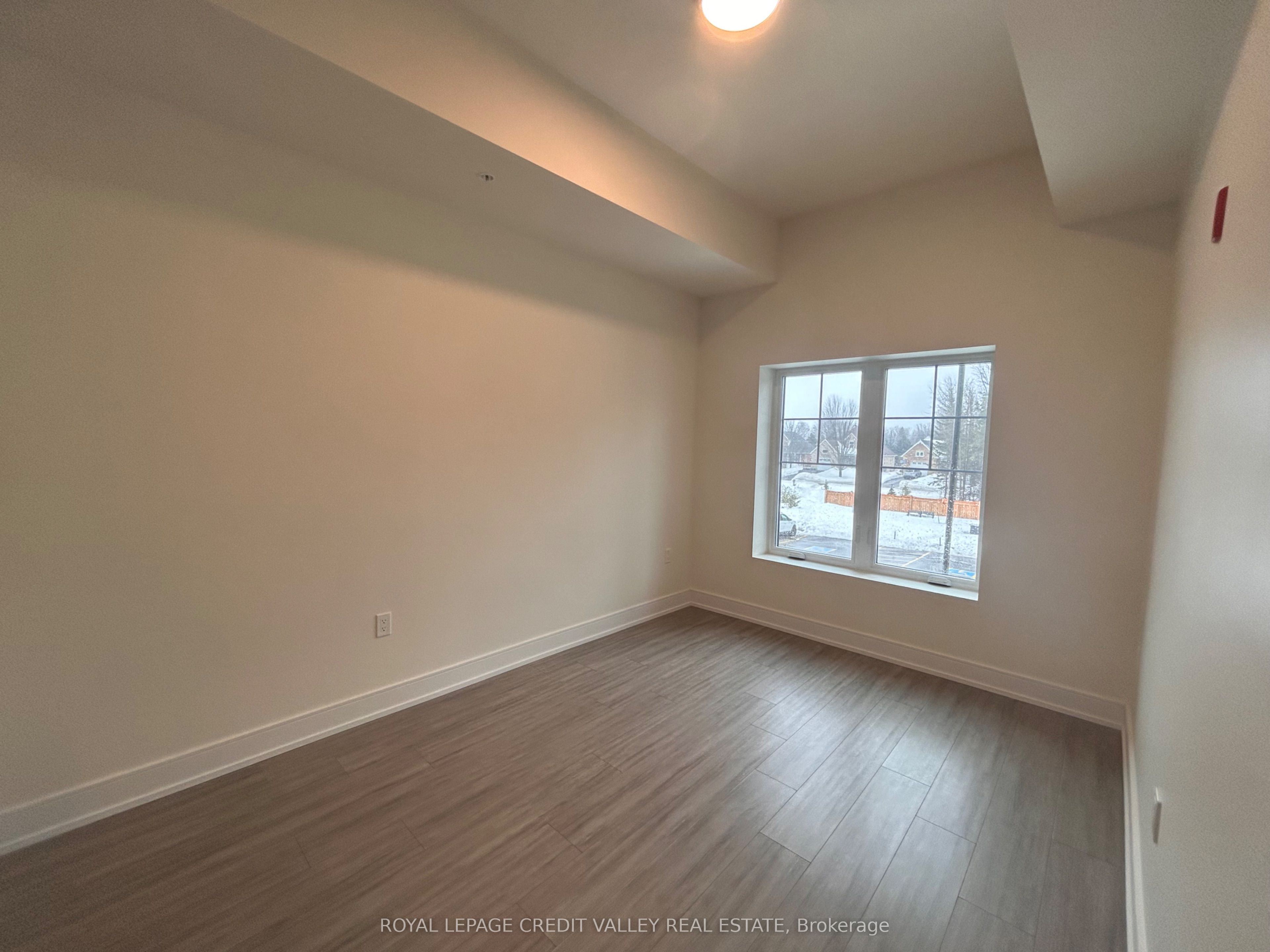 121 Mary Street 201 Property Photo 12