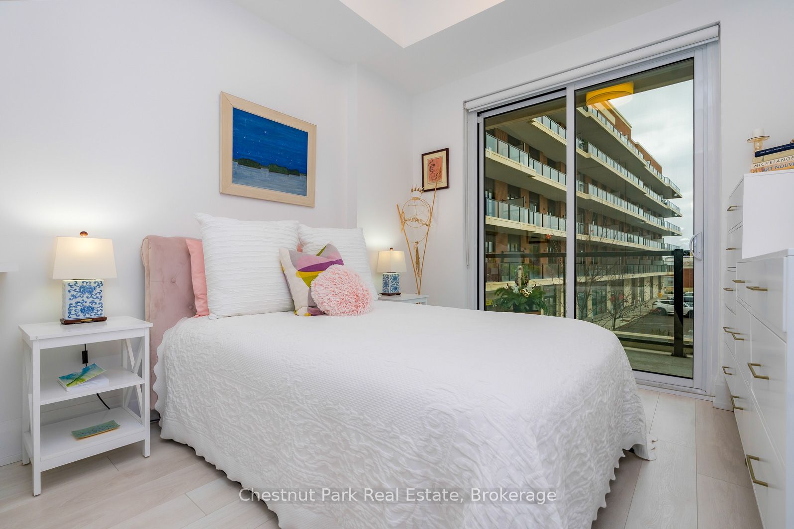 1 Hume Street 202 Property Photo 18