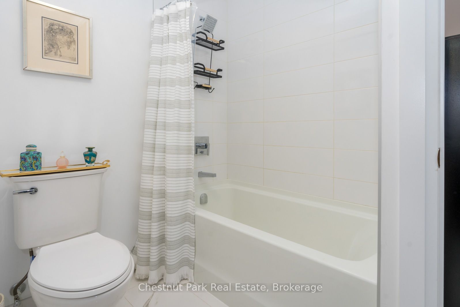 1 Hume Street 202 Property Photo 22