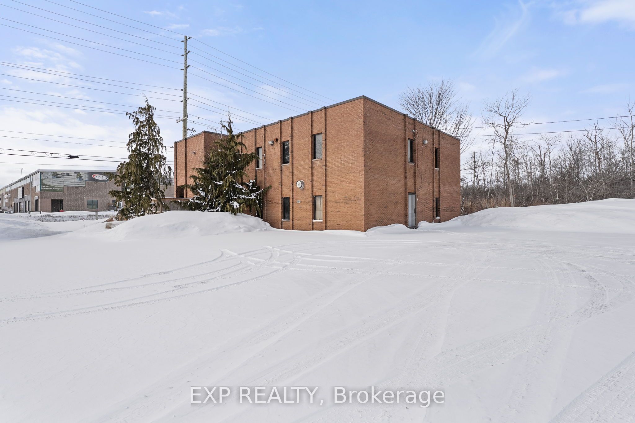 143 Ferndale Drive Property Photo 2