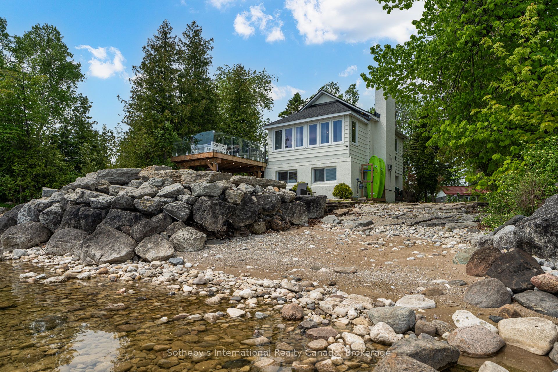 16 William Avenue Property Photo 3
