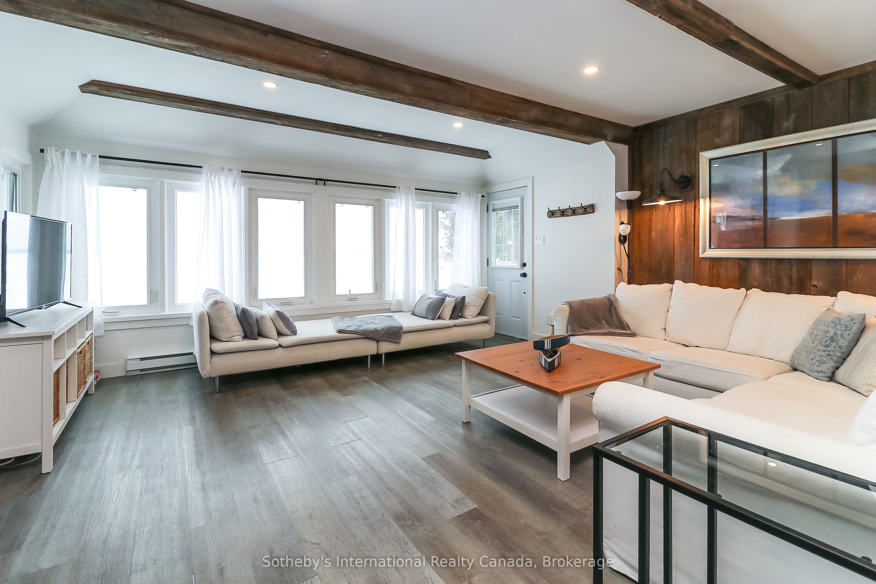 16 William Avenue Property Photo 8