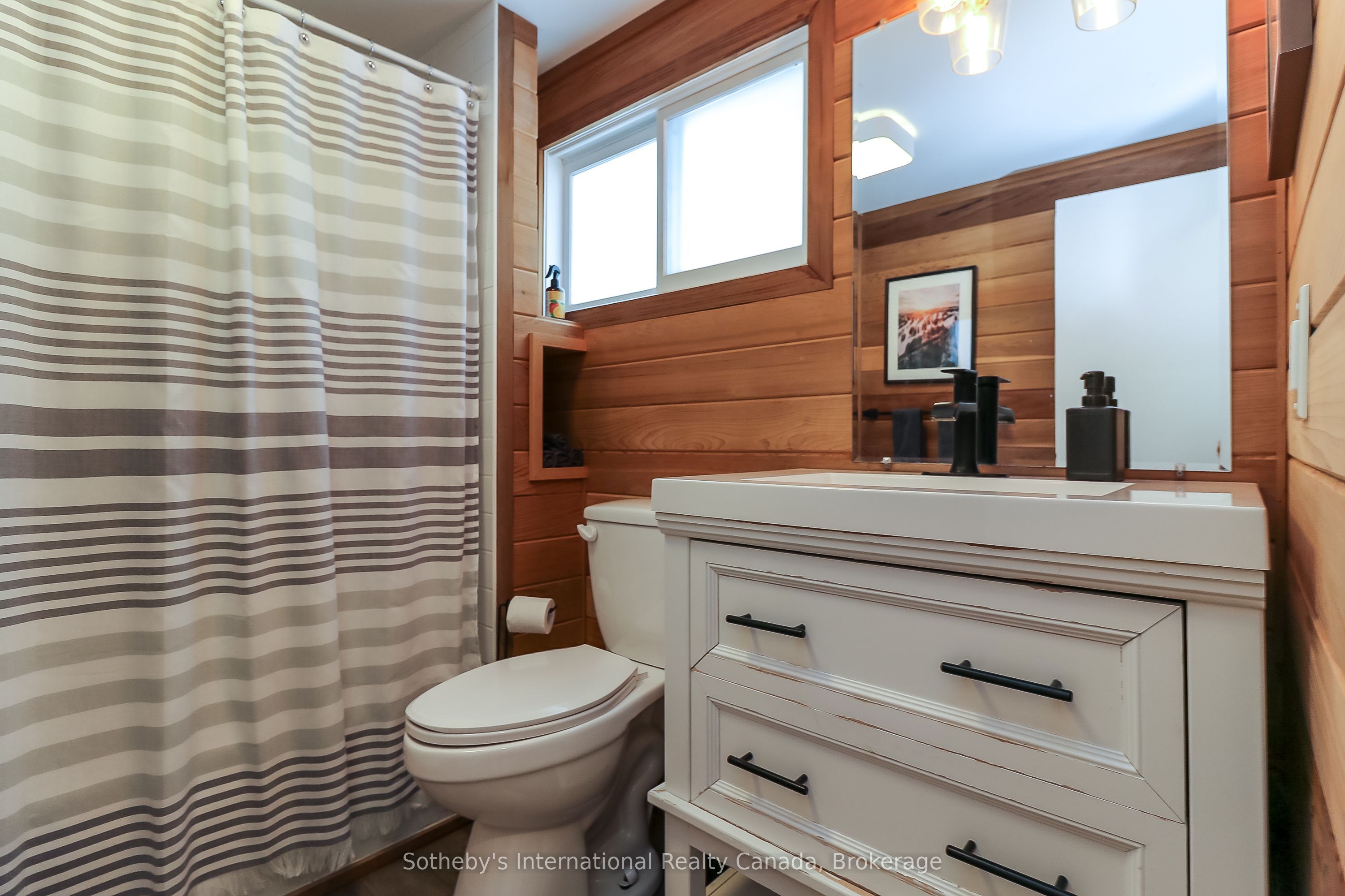 16 William Avenue Property Photo 25