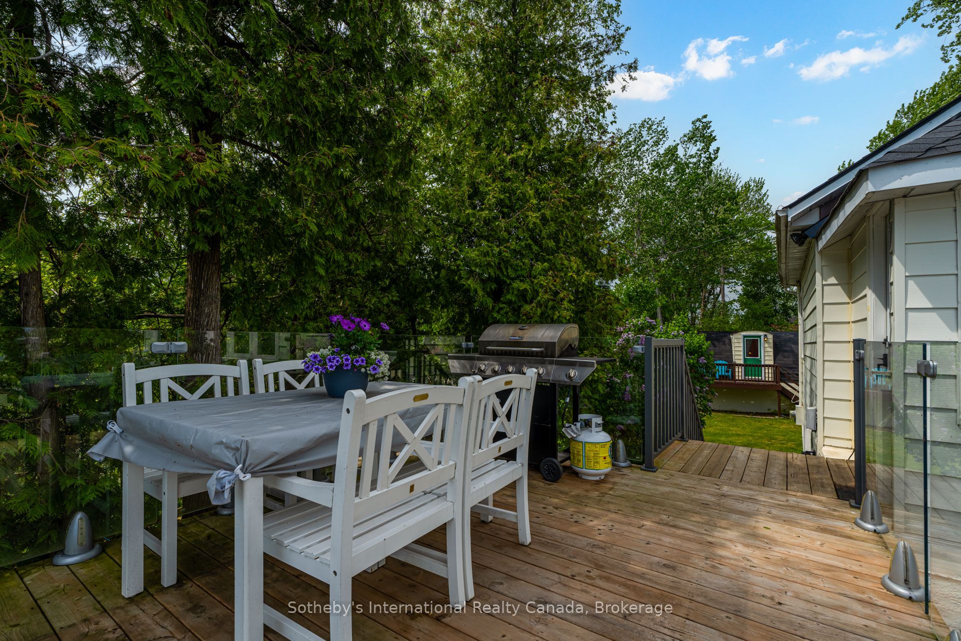 16 William Avenue Property Photo 32