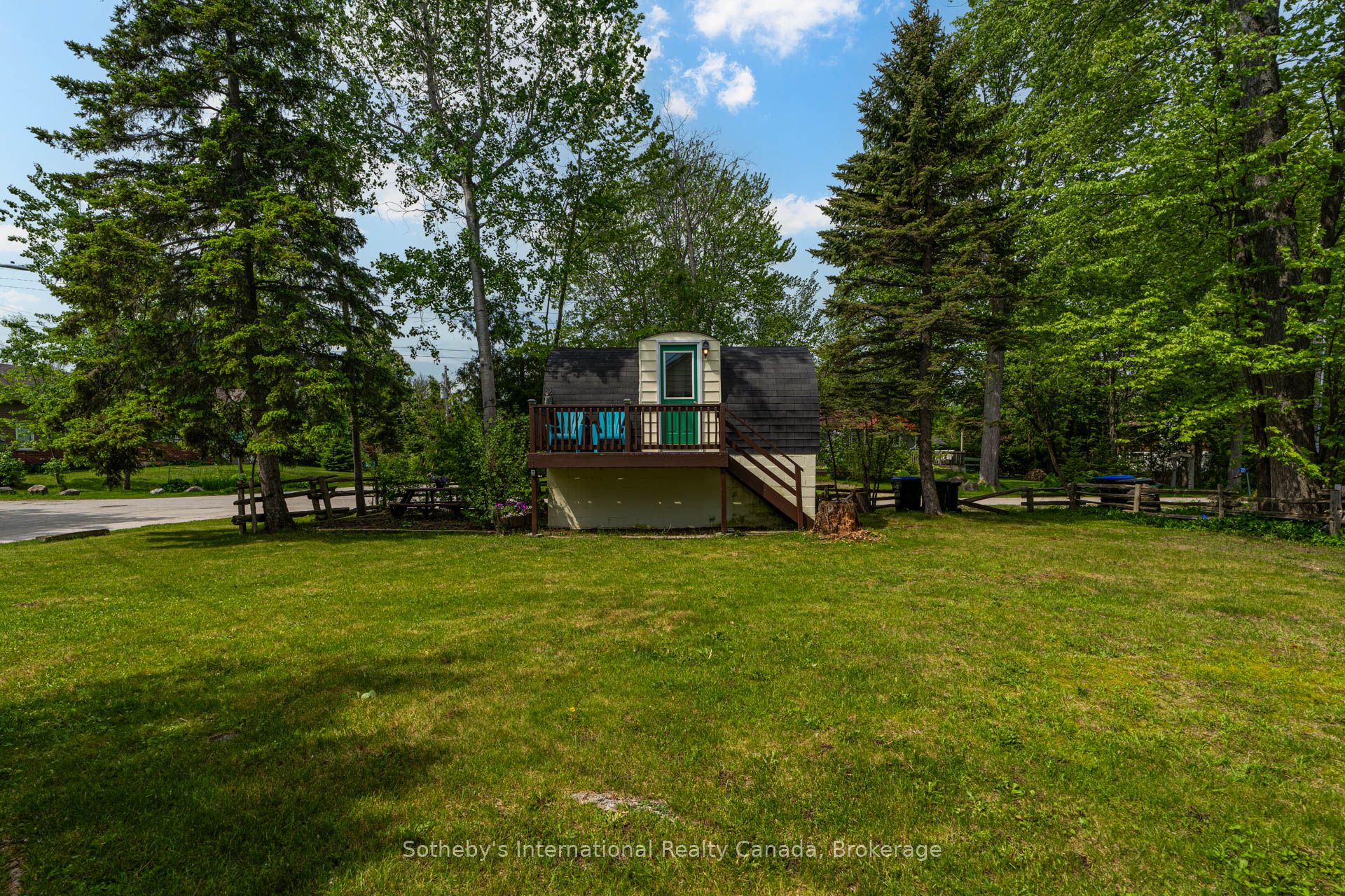 16 William Avenue Property Photo 41