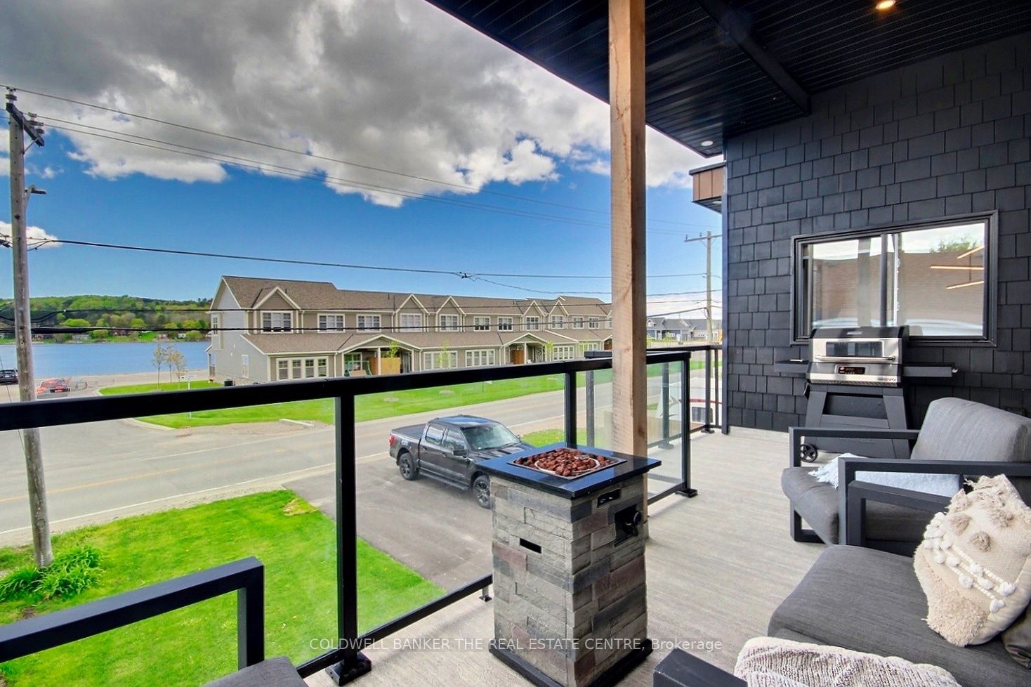 171 Fox Street Property Photo 14