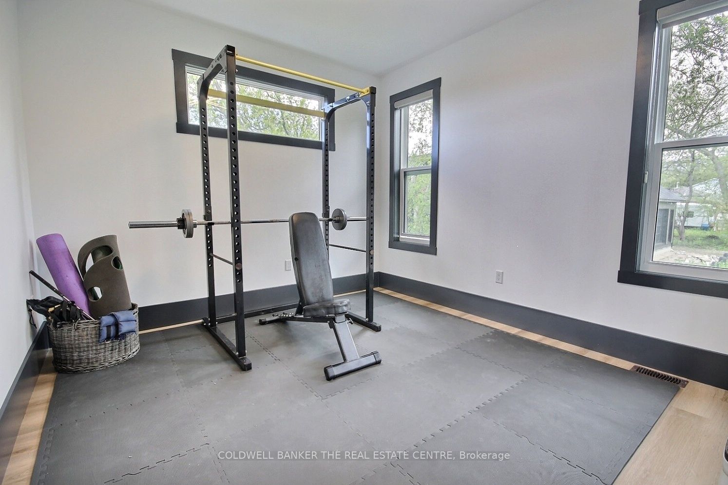 171 Fox Street Property Photo 16