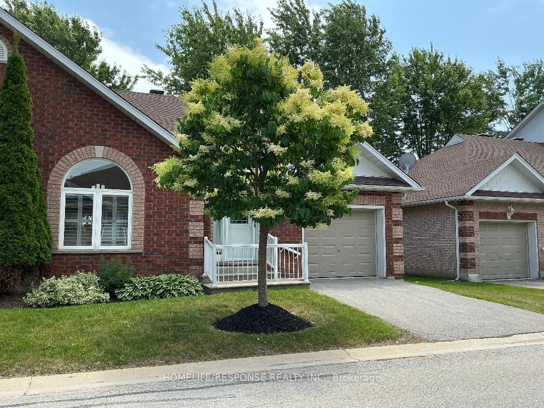 #6 - 358 LITTLE Avenue Property Photo 1
