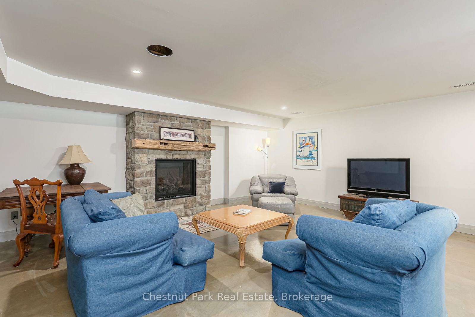 8610 Poplar Side Road Property Photo 37
