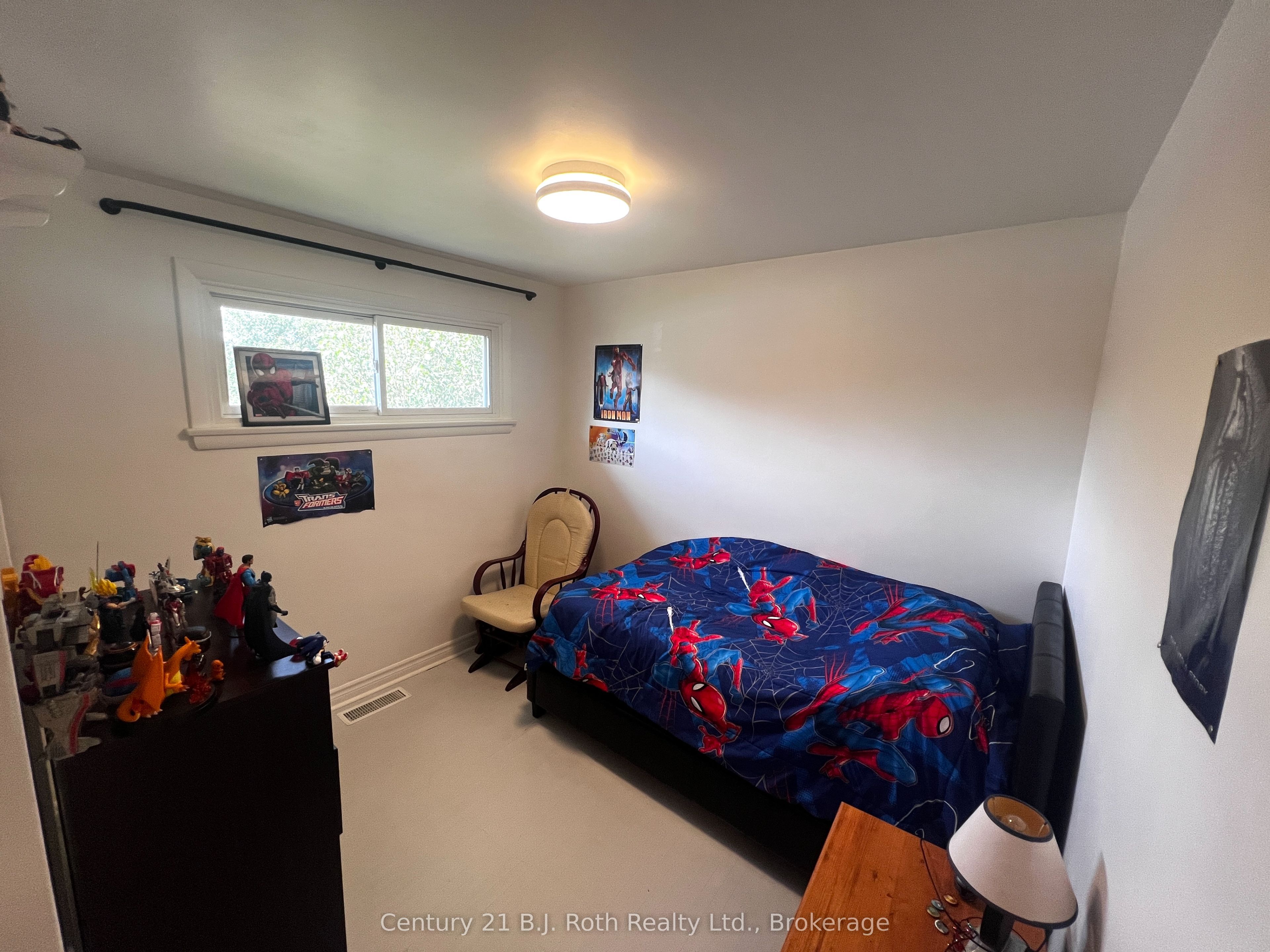 311 James Street E Property Photo 16