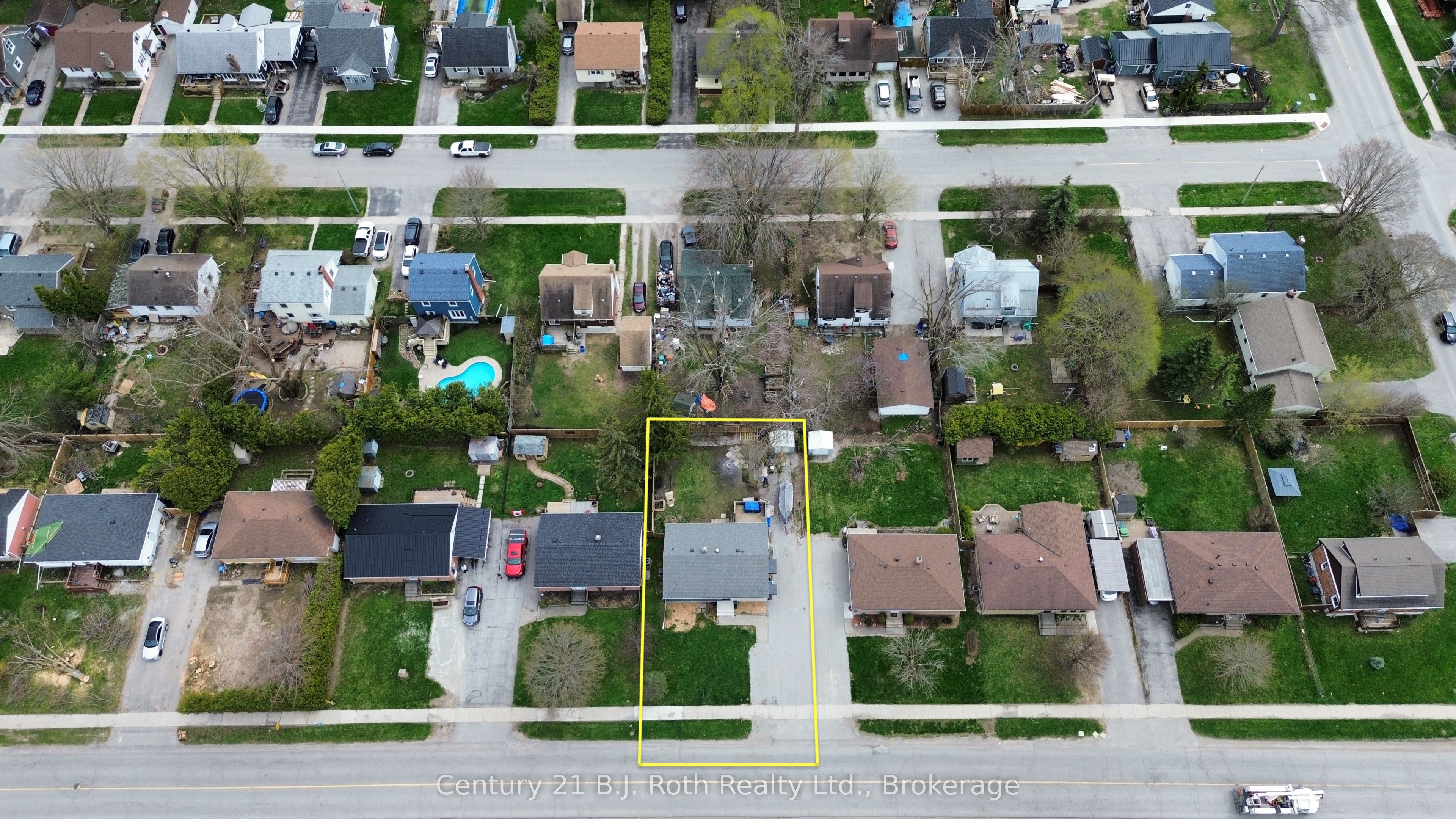 311 James Street E Property Photo 26