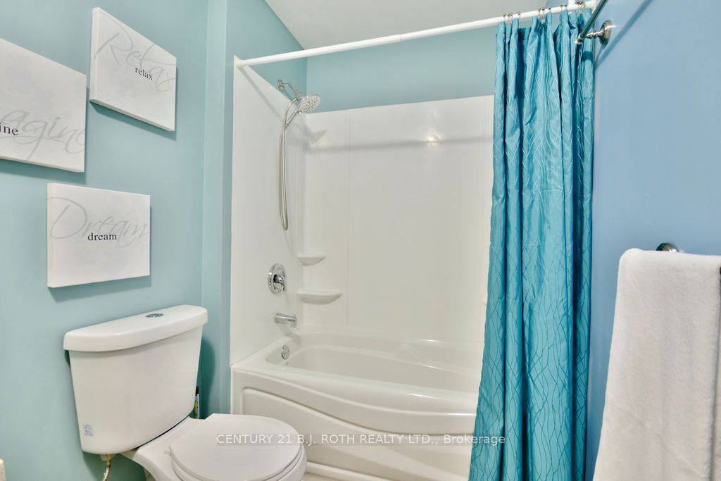 ##2 - 21 Evergreen Court Property Photo 15