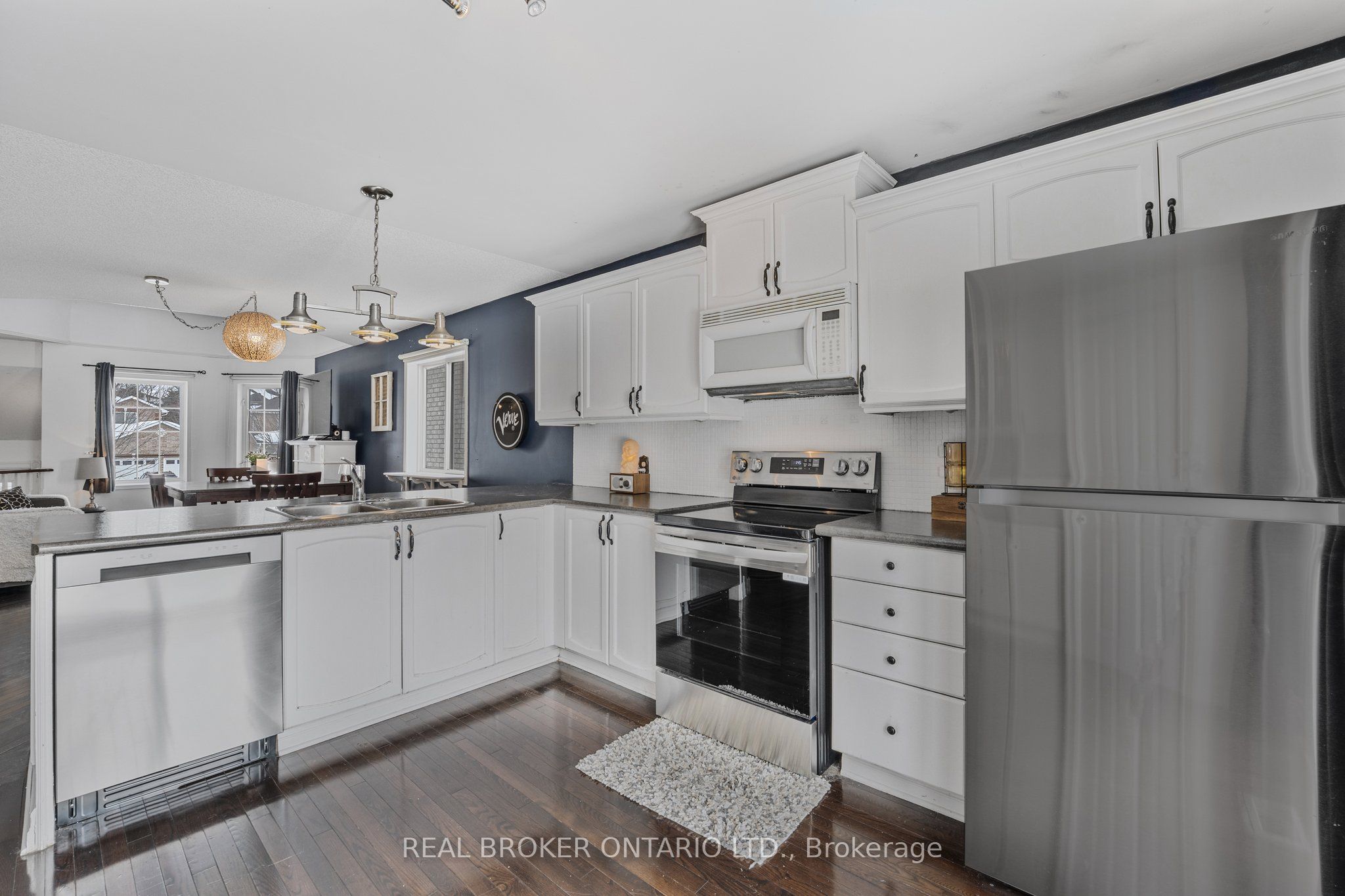 22 Dykstra Drive Property Photo 14
