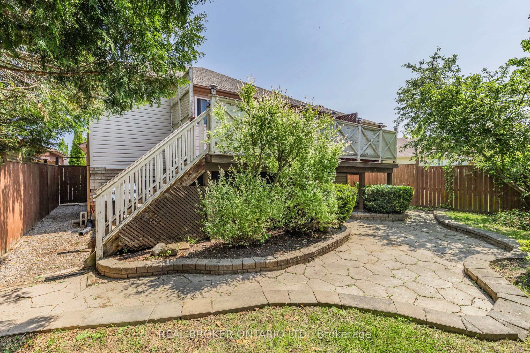 22 Dykstra Drive Property Photo 33