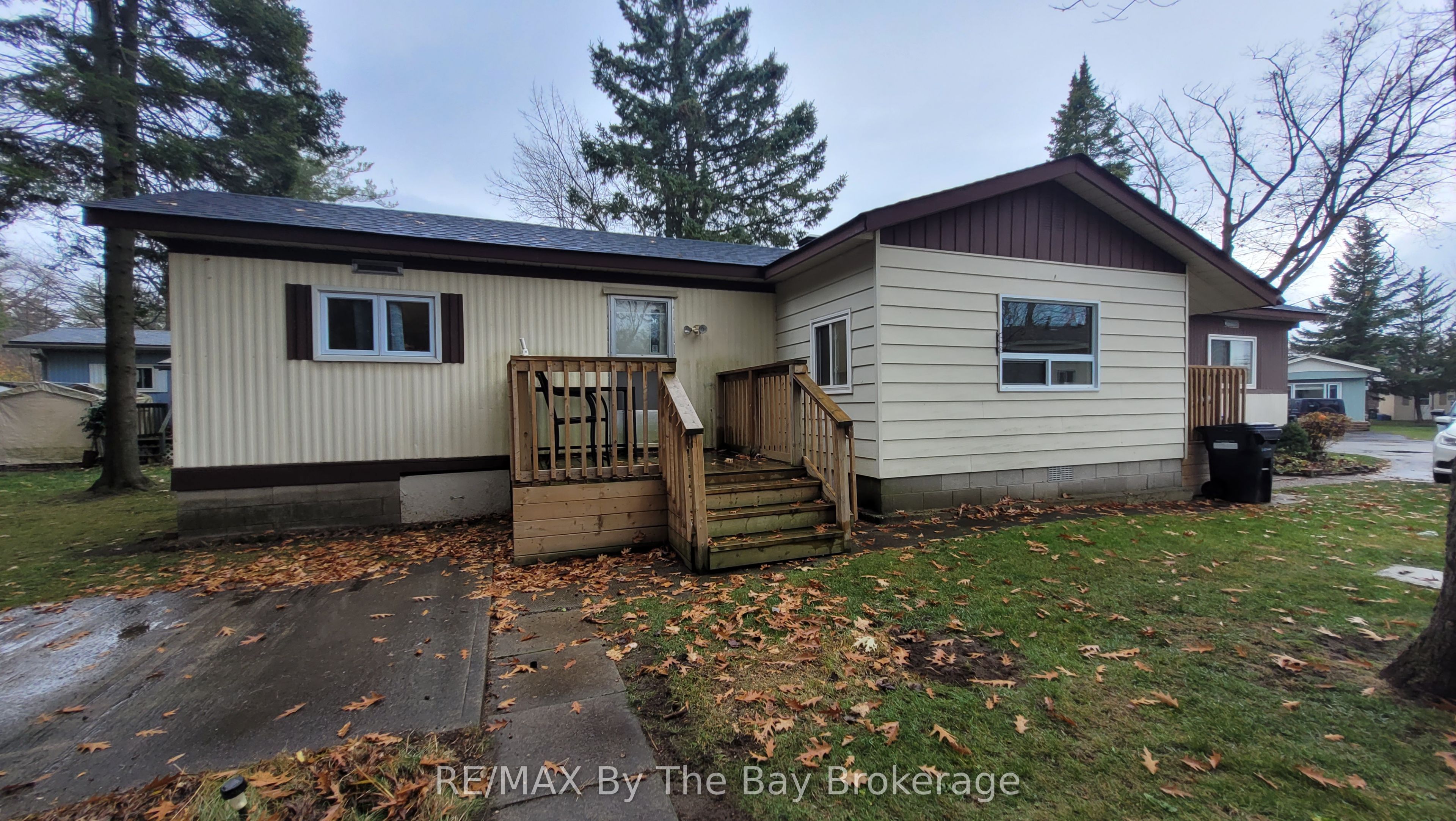 50 Georgian Glen Drive Property Photo 1