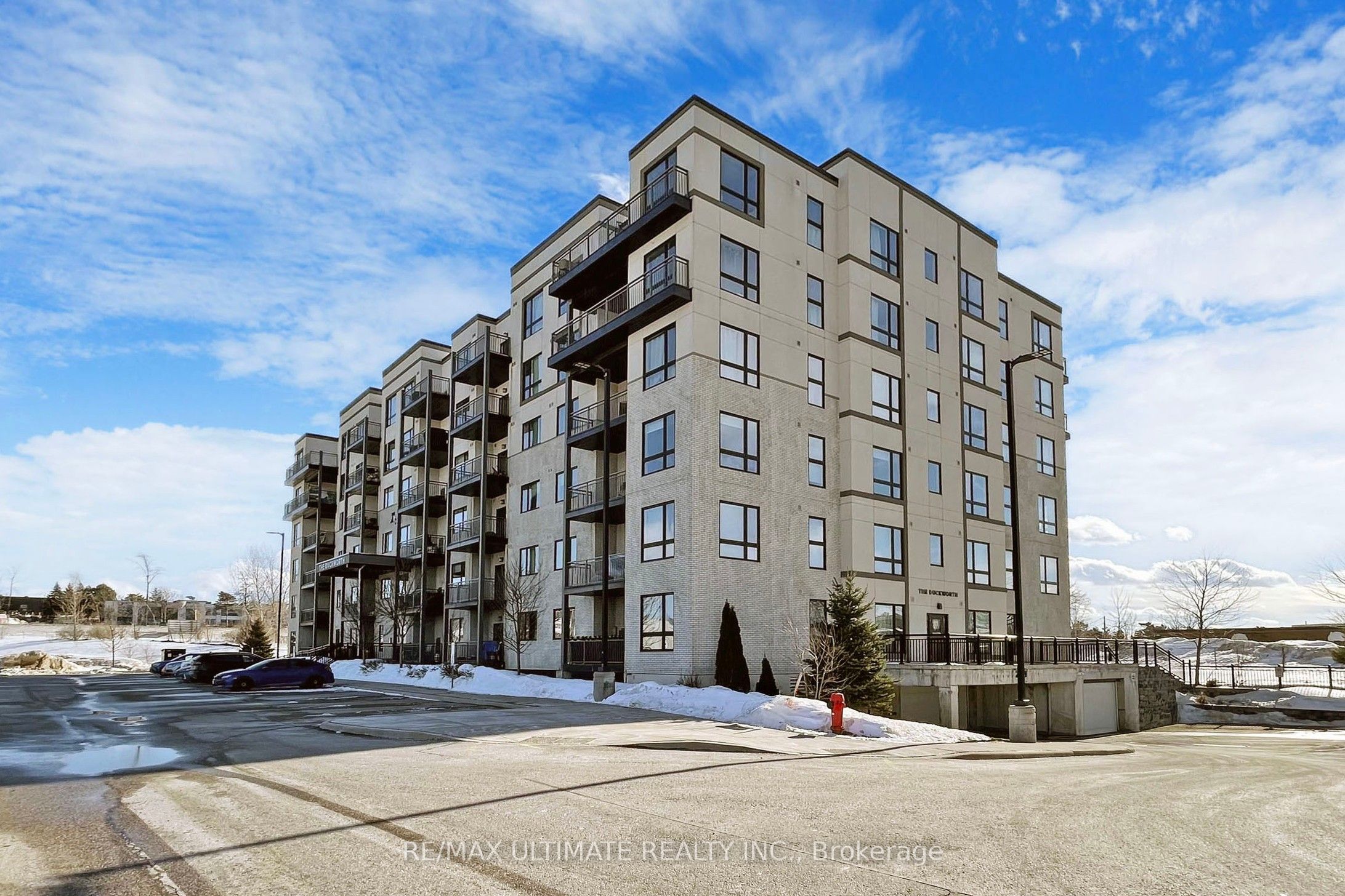 #406 - 299 Cundles Road Property Photo 1