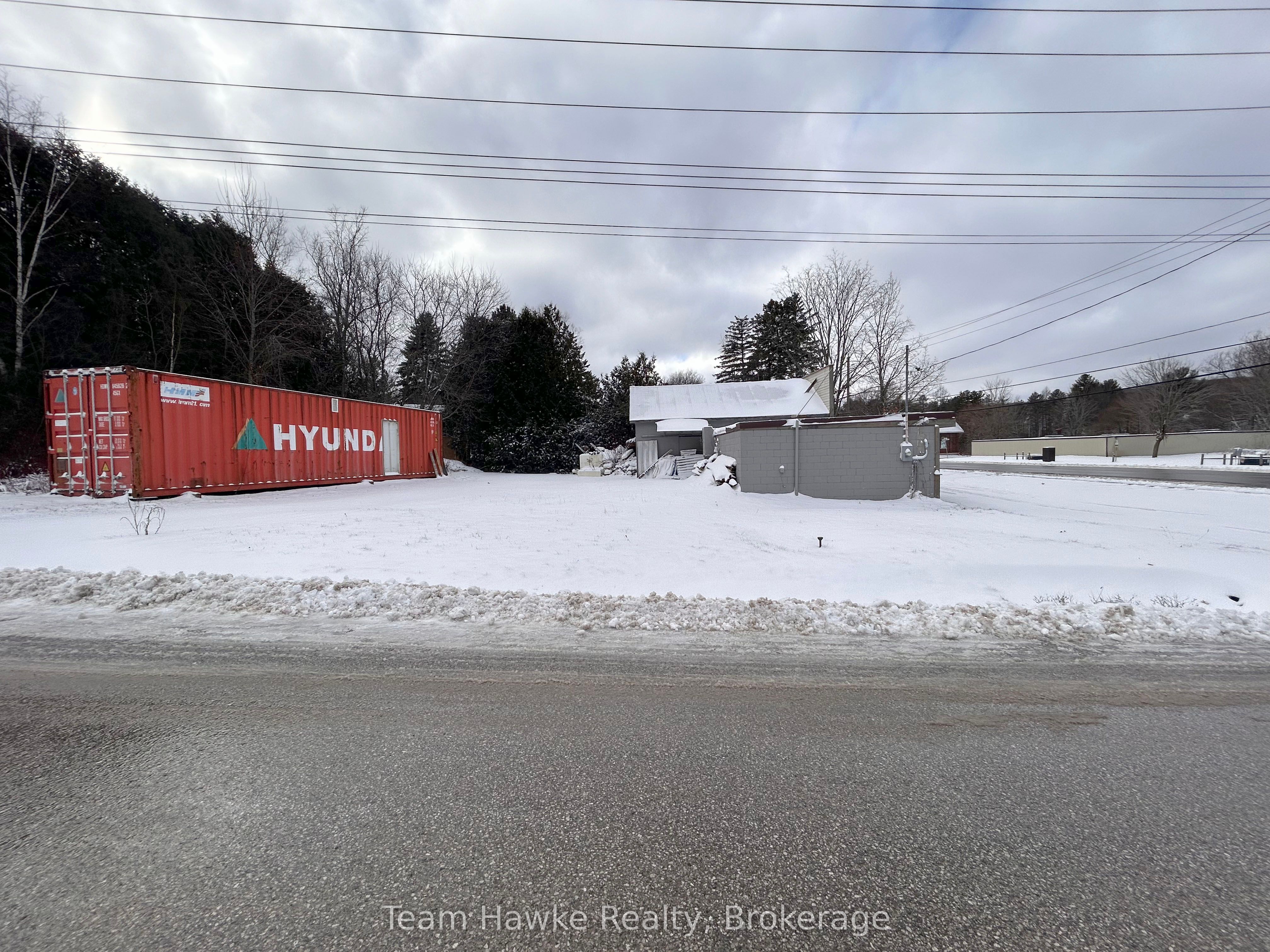 156 Robert Street Property Photo 5