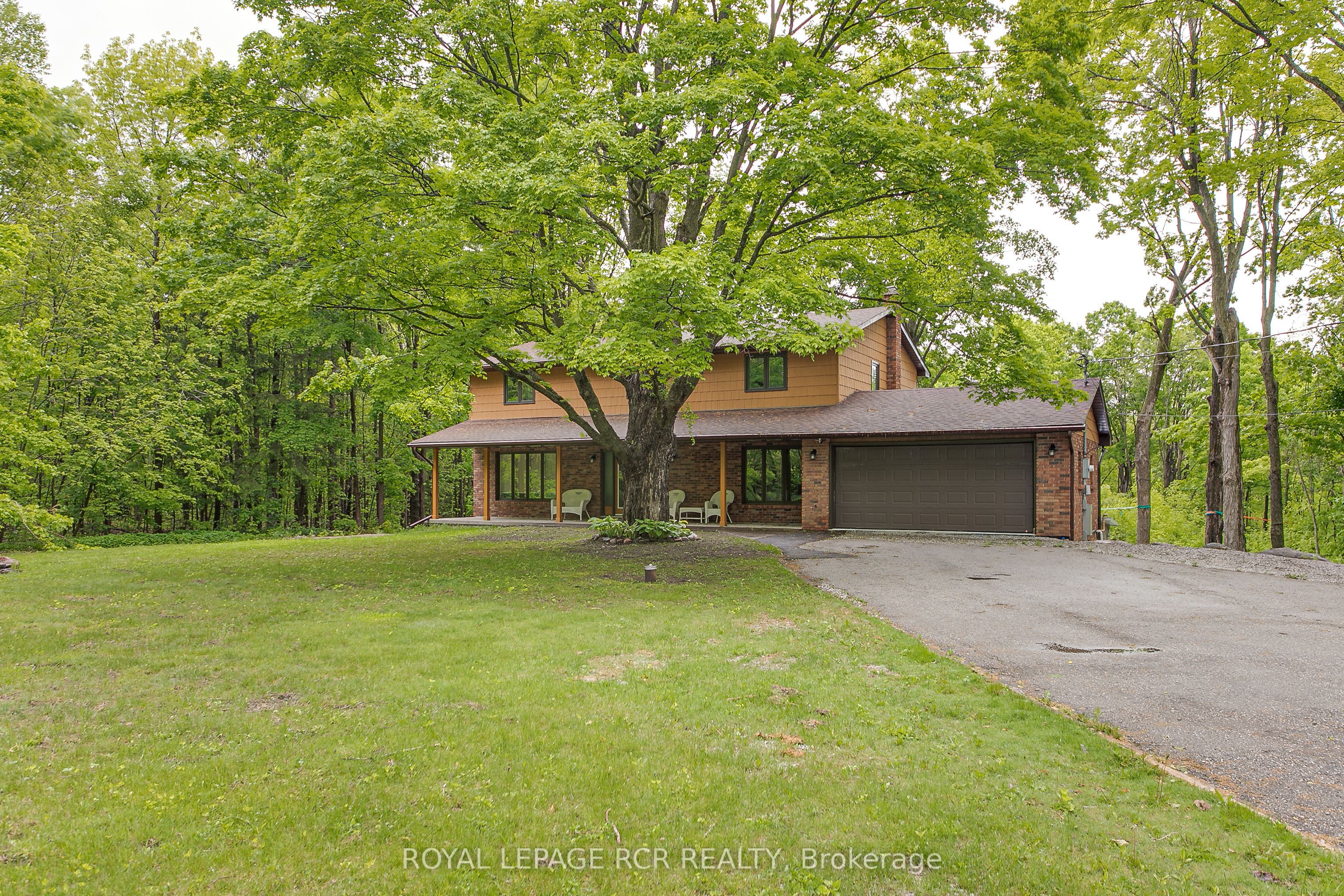 1369 Ryerson Boulevard Property Photo 1