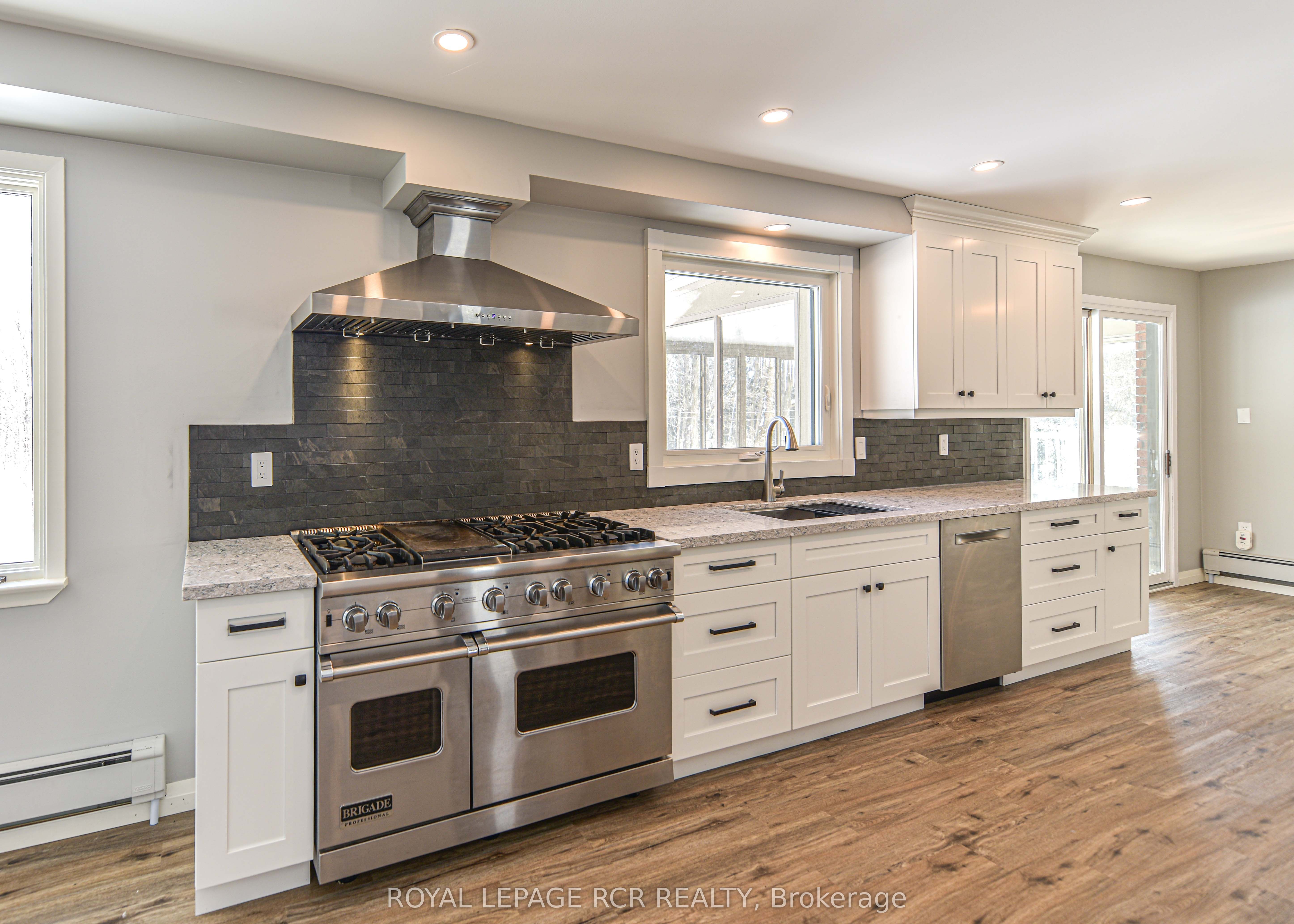1369 Ryerson Boulevard Property Photo 10