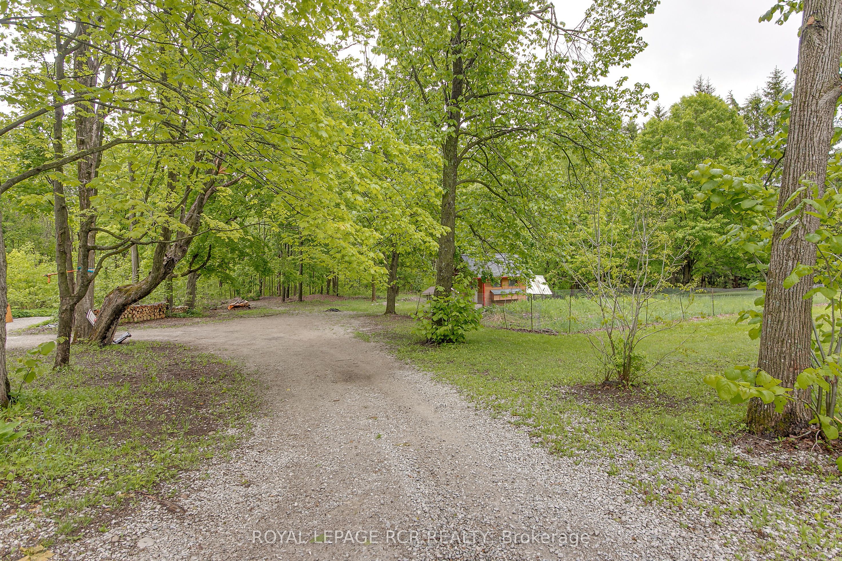 1369 Ryerson Boulevard Property Photo 25