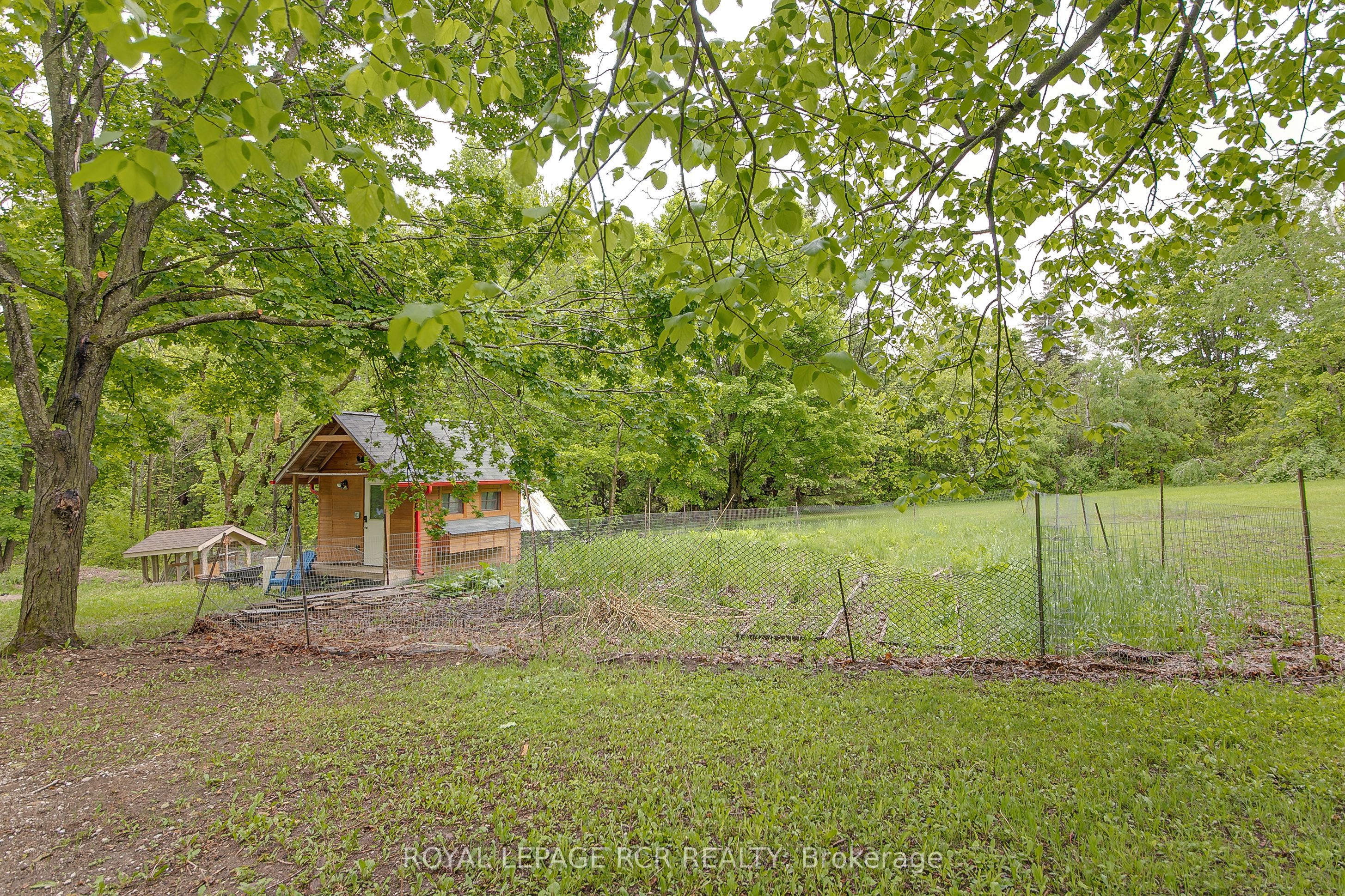 1369 Ryerson Boulevard Property Photo 26