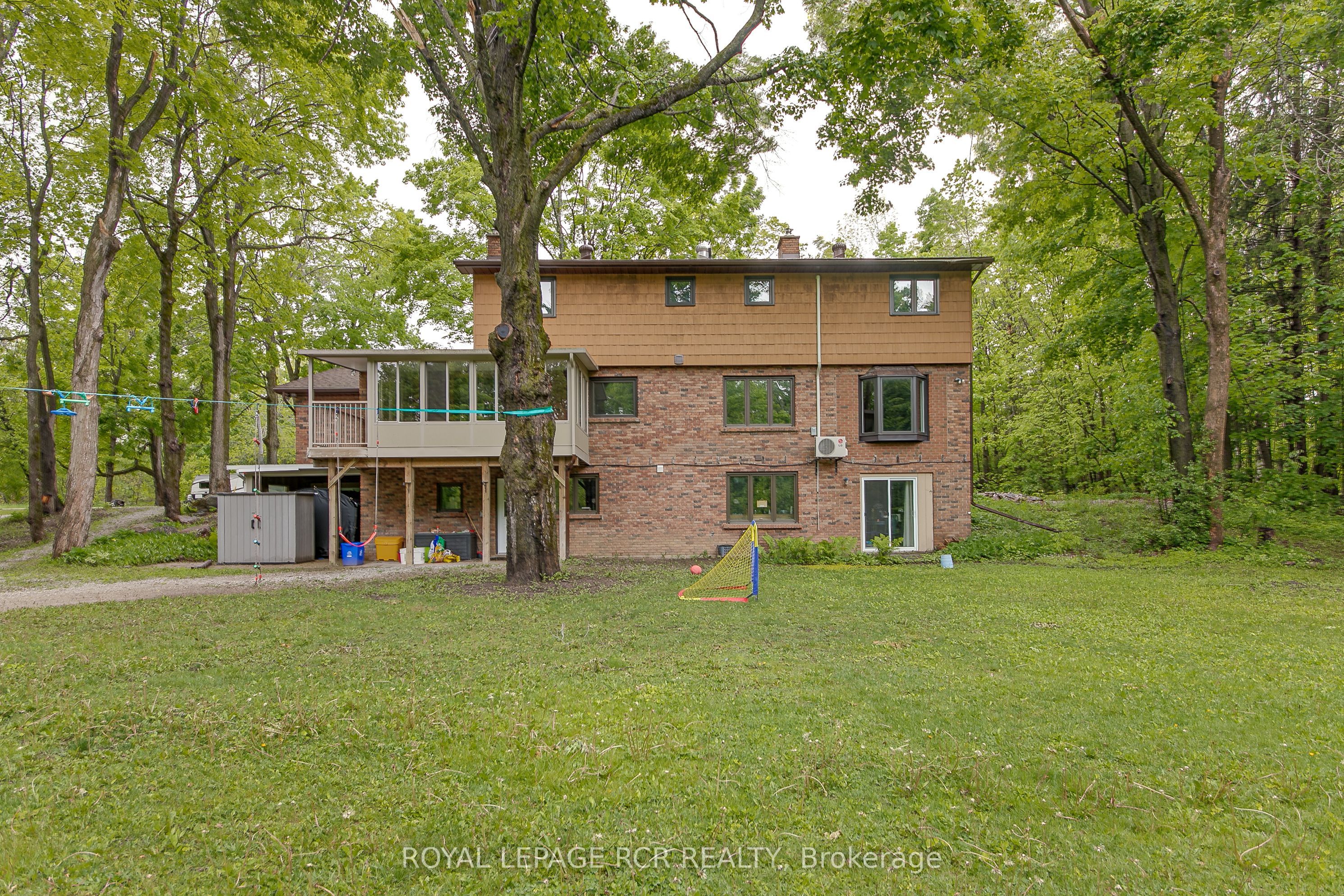 1369 Ryerson Boulevard Property Photo 35