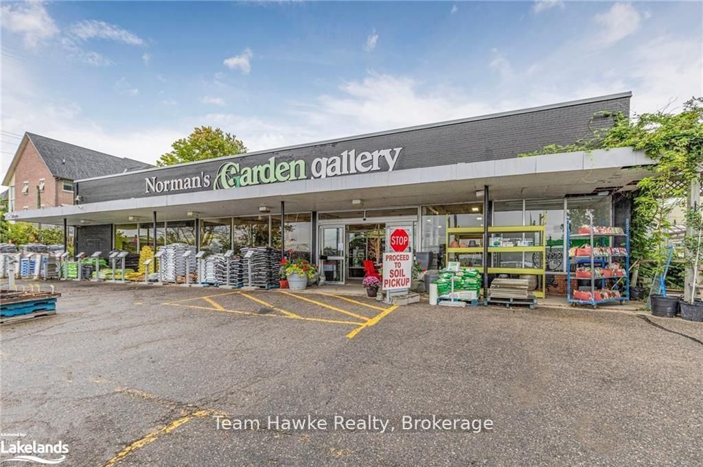 830 Yonge St Property Photo