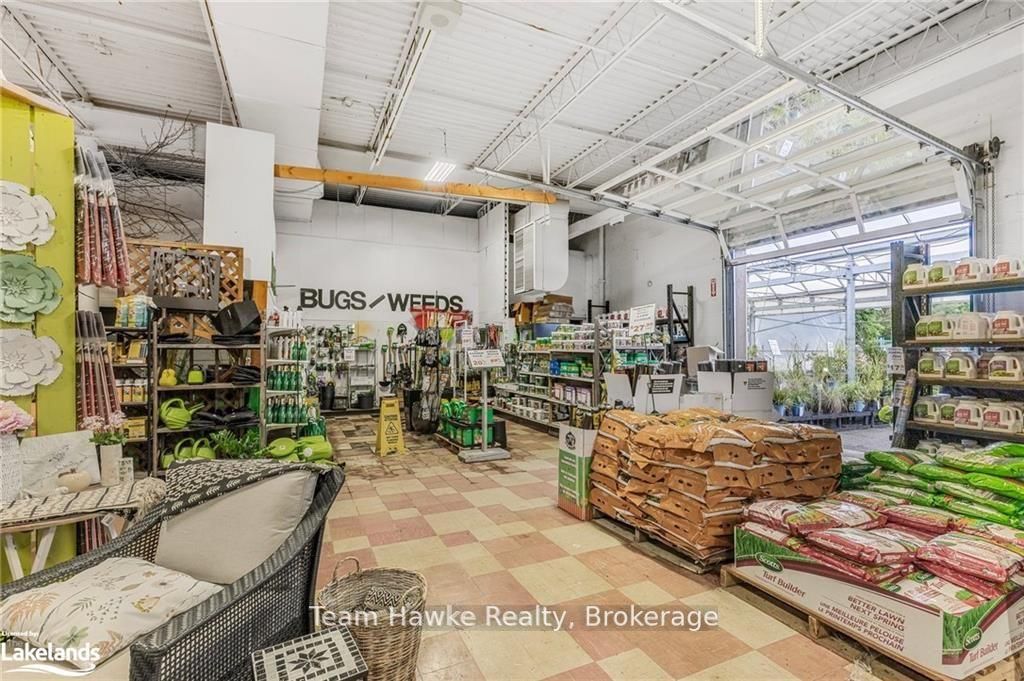 830 Yonge Street Property Photo 6